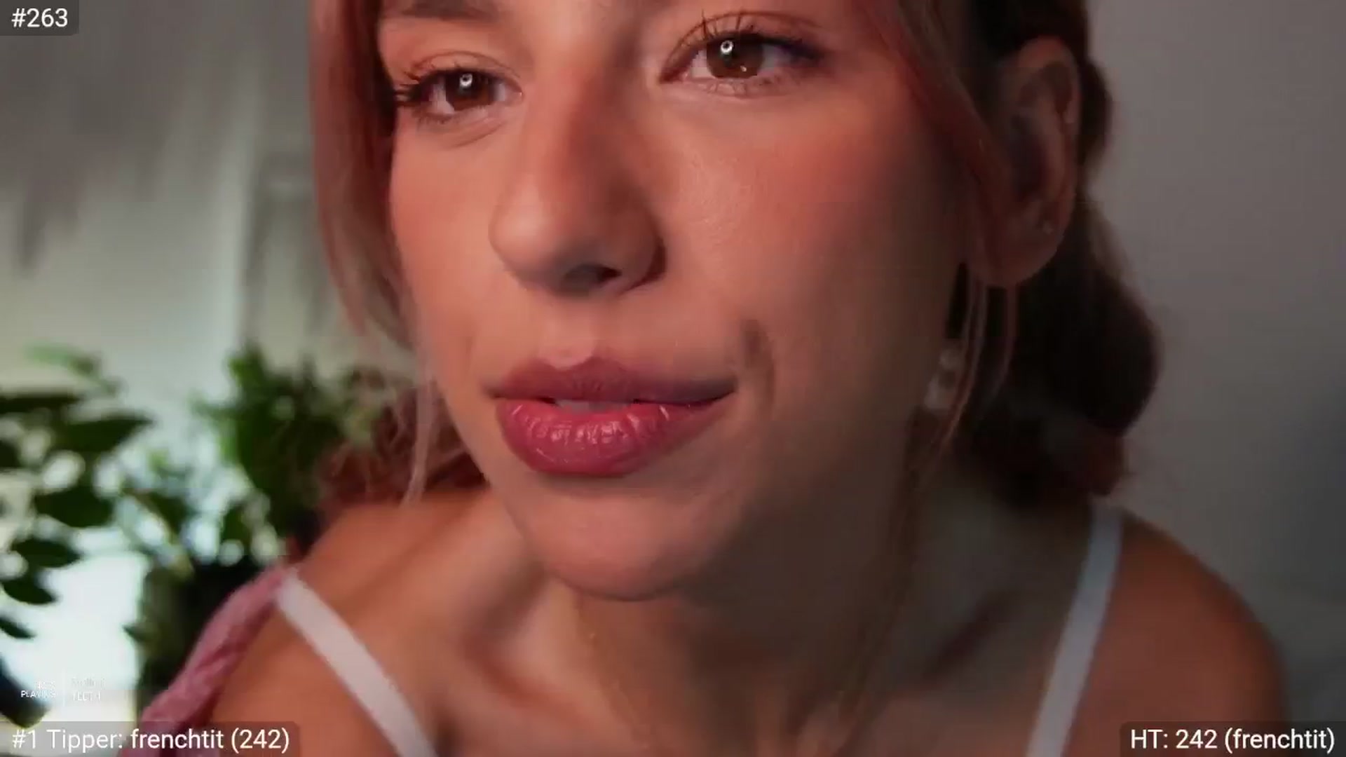 Gallery image thumbnail from AlexaBlancOh's myfreecams stream on, 08/18/2025, 04:12 image 11 of 20