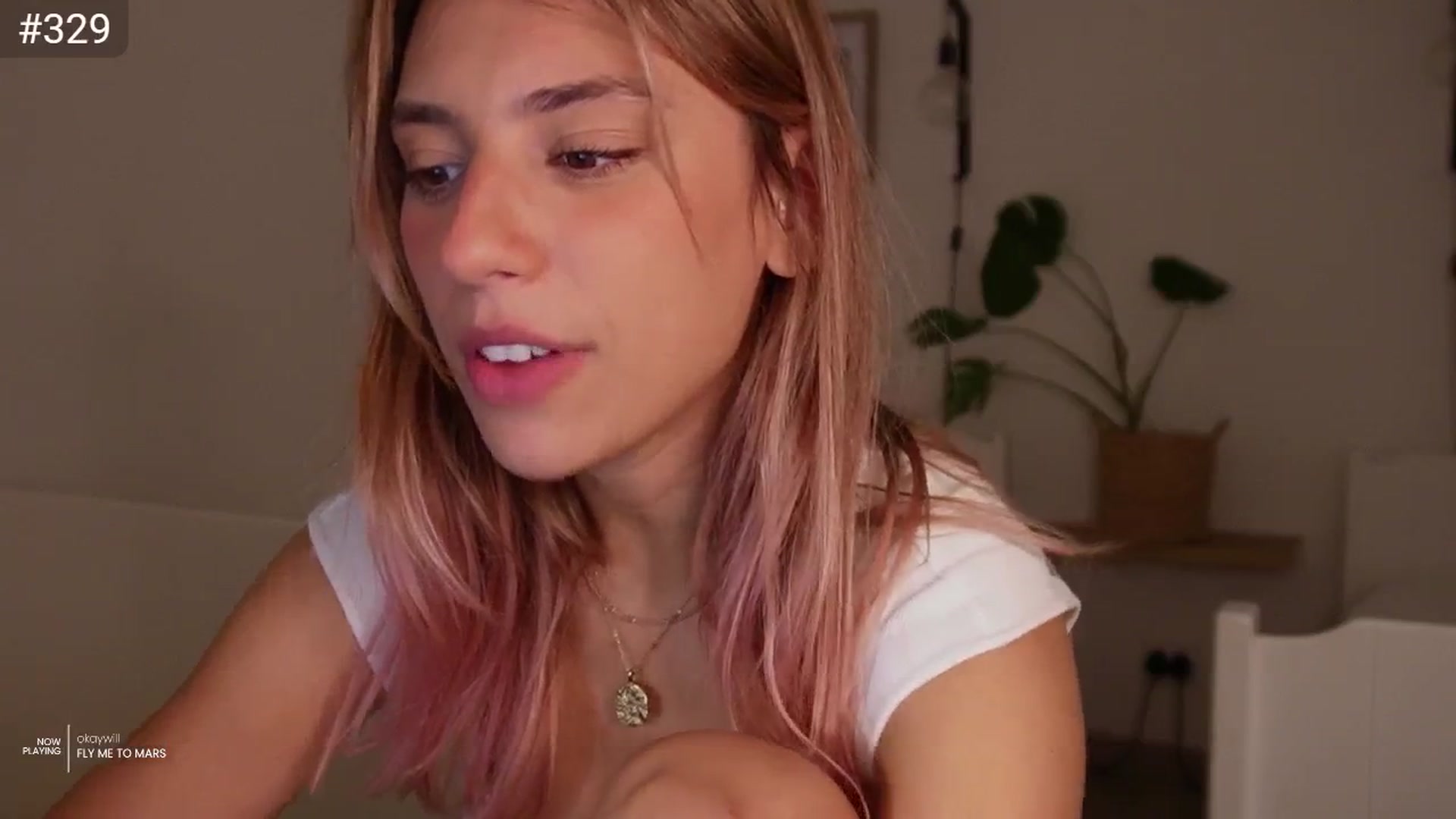 Gallery image thumbnail from AlexaBlancOh's myfreecams stream on, 08/29/2025, 06:32 image 11 of 20