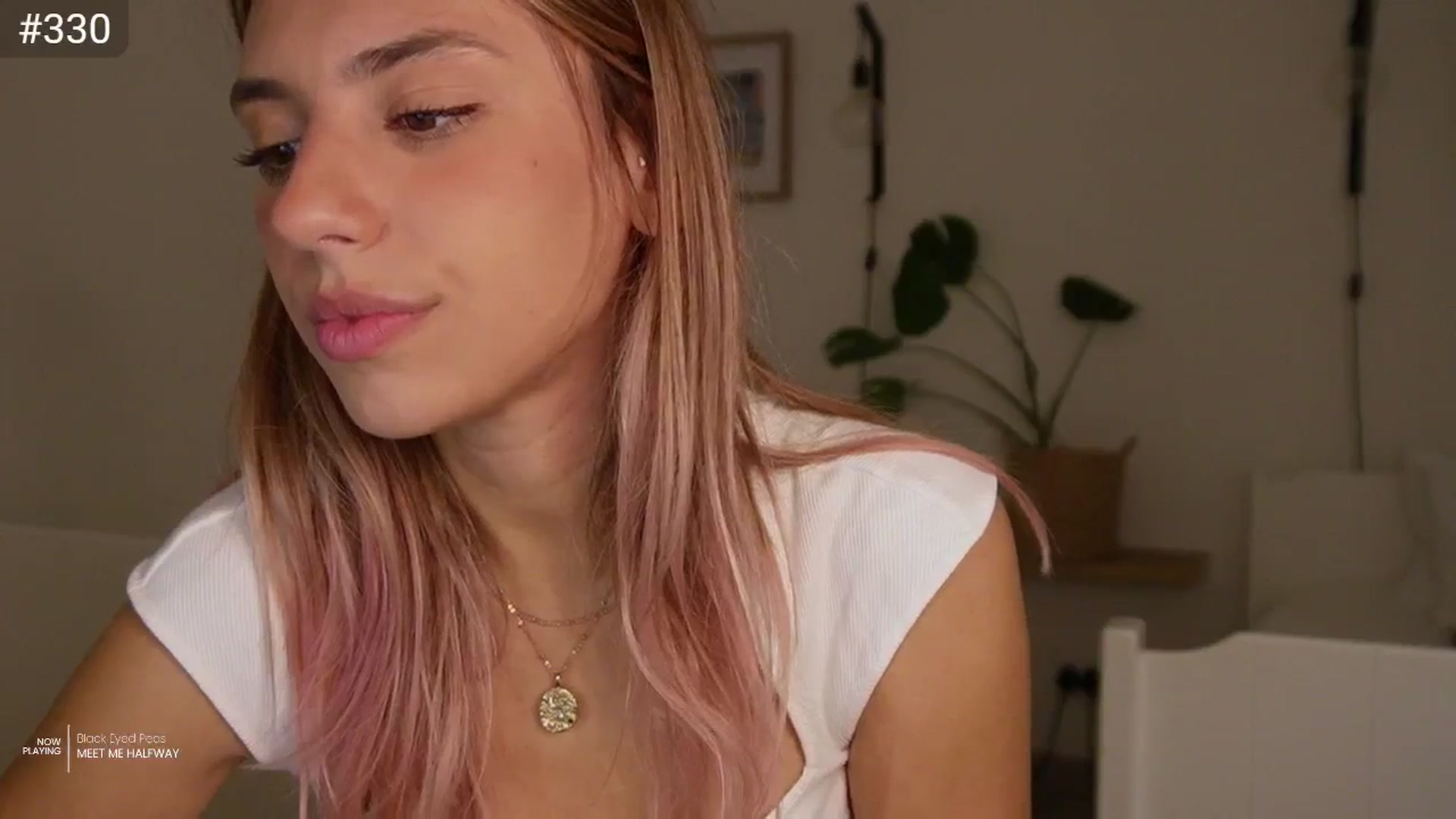 Gallery image thumbnail from AlexaBlancOh's myfreecams stream on, 08/29/2025, 06:32 image 9 of 20