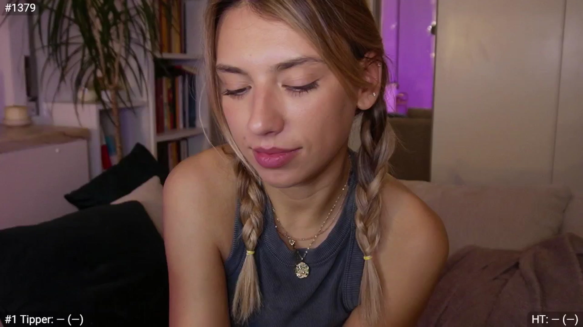 Gallery image thumbnail from AlexaBlancOh's myfreecams stream on, 09/18/2025, 06:44 image 1 of 20