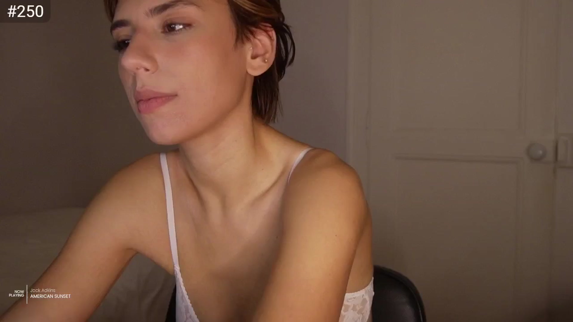 Gallery image thumbnail from AlexaBlancOh's myfreecams stream on, 11/05/2025, 05:59 image 11 of 20