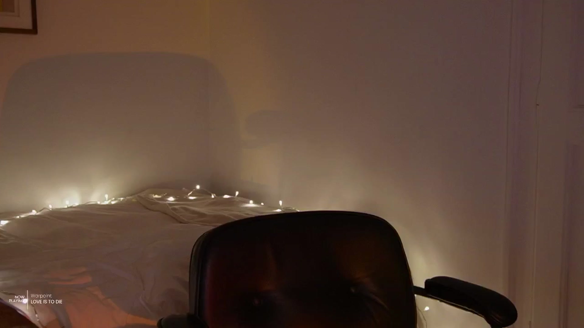 Gallery image thumbnail from AlexaBlancOh's myfreecams stream on, 12/24/2025, 19:54 image 6 of 20