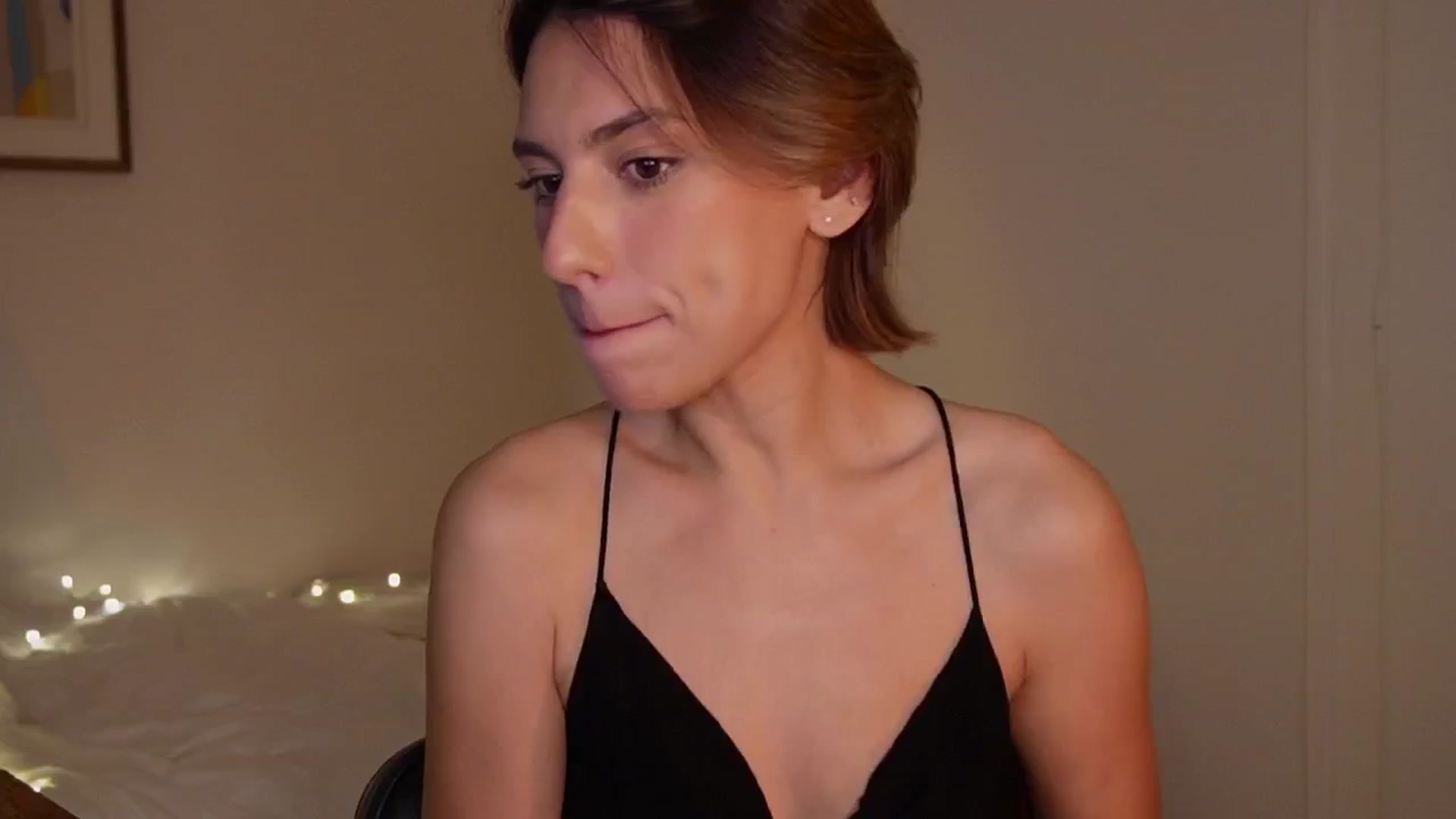 Gallery image thumbnail from AlexaBlancOh's myfreecams stream on, 01/01/2026, 07:37 image 3 of 20