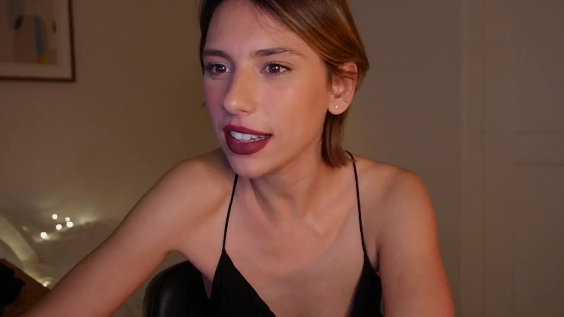 Gallery image thumbnail from AlexaBlancOh's myfreecams stream on, 01/01/2026, 07:37 image 5 of 20