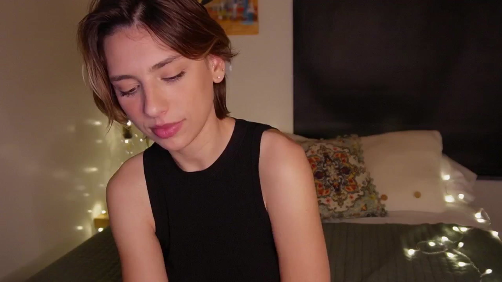 Gallery image thumbnail from AlexaBlancOh's myfreecams stream on, 01/13/2026, 07:57 image 9 of 20