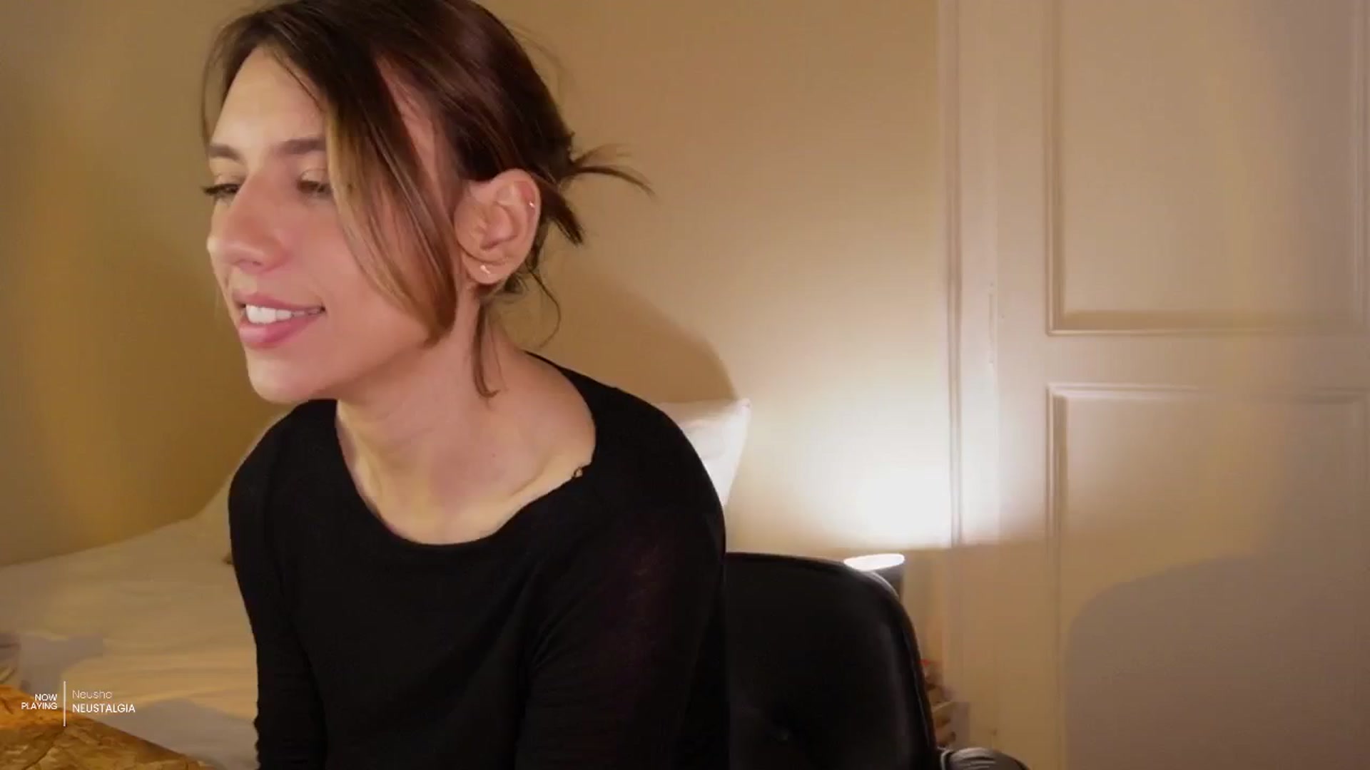 Gallery image thumbnail from AlexaBlancOh's myfreecams stream on, 03/01/2026, 07:49 image 14 of 20