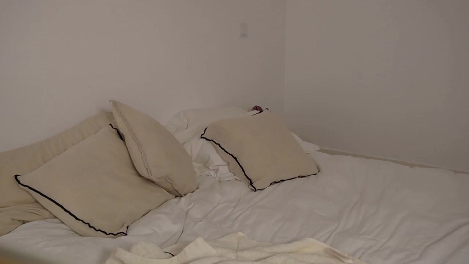 Gallery image thumbnail from AlexaBlancOh's myfreecams stream on, 07/22/2026, 06:44 image 2 of 20