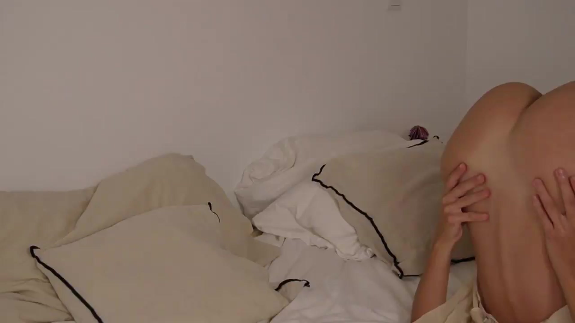 Gallery image thumbnail from AlexaBlancOh's myfreecams stream on, 07/22/2026, 06:44 image 16 of 20