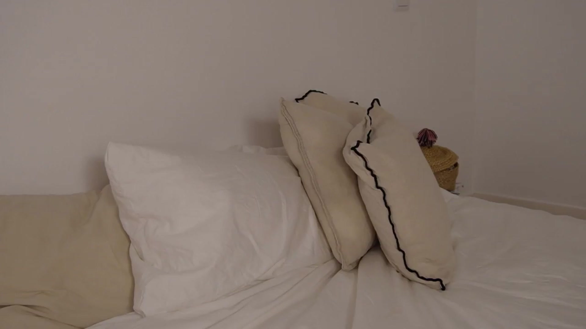 Gallery image thumbnail from AlexaBlancOh's myfreecams stream on, 07/22/2026, 06:44 image 18 of 20