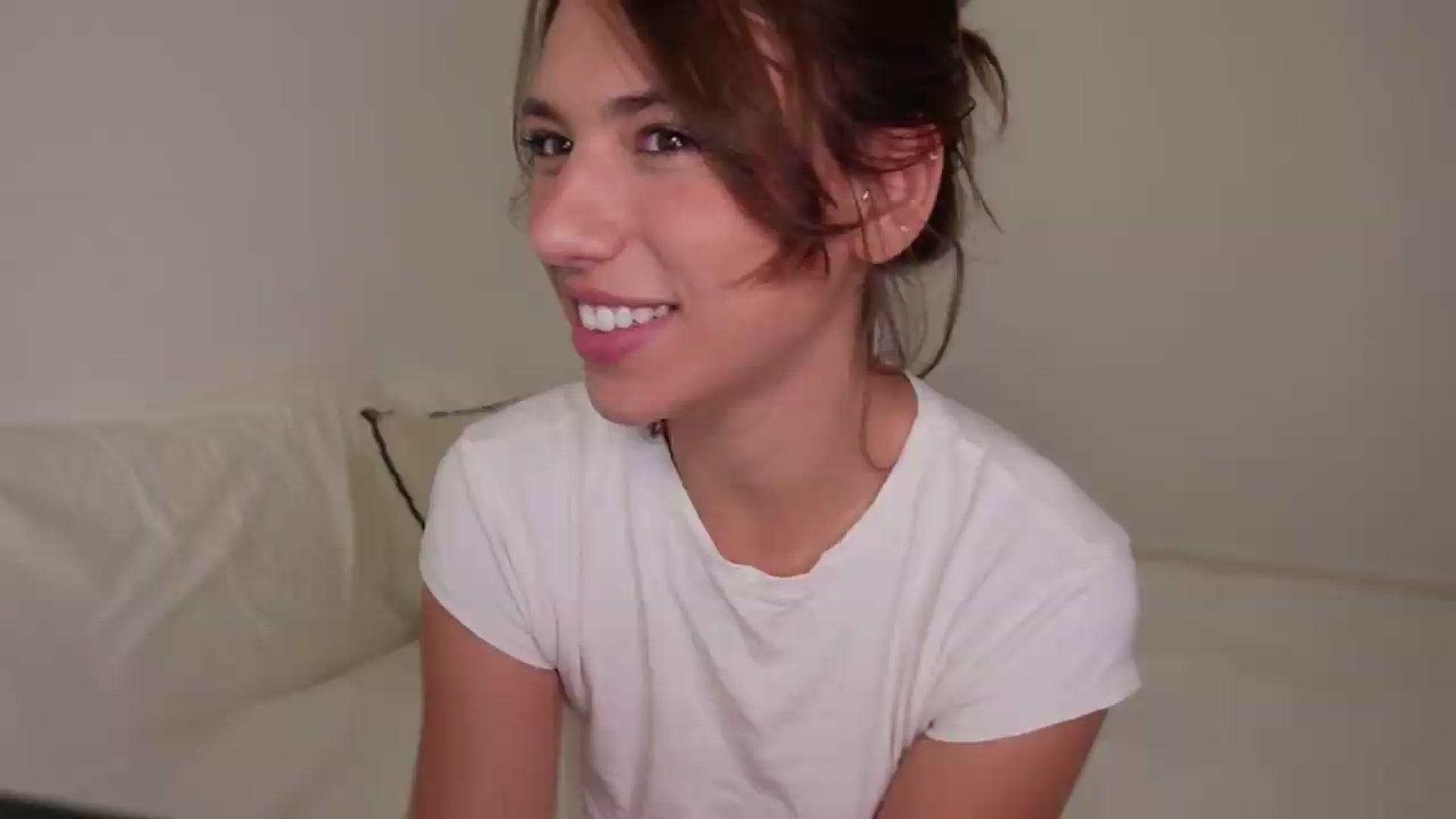 Gallery image thumbnail from AlexaBlancOh's myfreecams stream on, 09/04/2026, 06:14 image 4 of 20