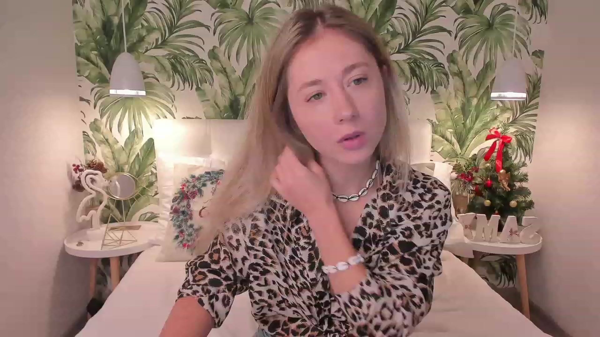 Gallery image thumbnail from AlexaBrightt's myfreecams stream on, 01/05/2023, 14:18 image 3 of 20