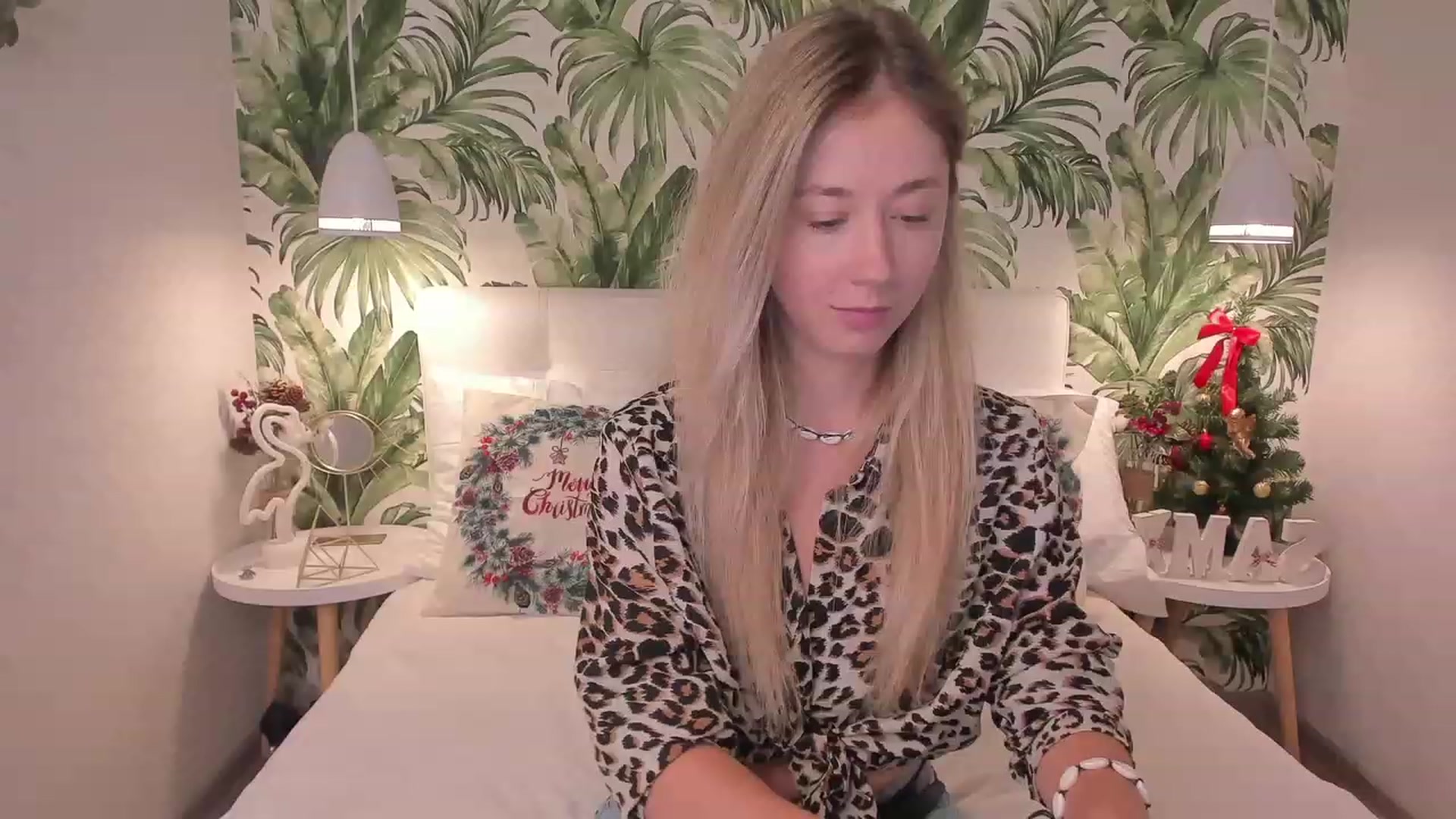Gallery image thumbnail from AlexaBrightt's myfreecams stream on, 01/05/2023, 14:18 image 11 of 20