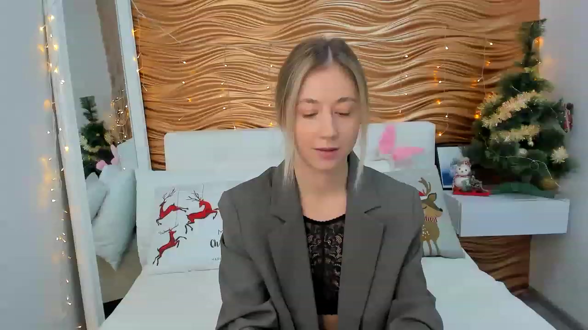 Gallery image thumbnail from AlexaBrightt's myfreecams stream on, 01/06/2023, 14:07 image 4 of 20