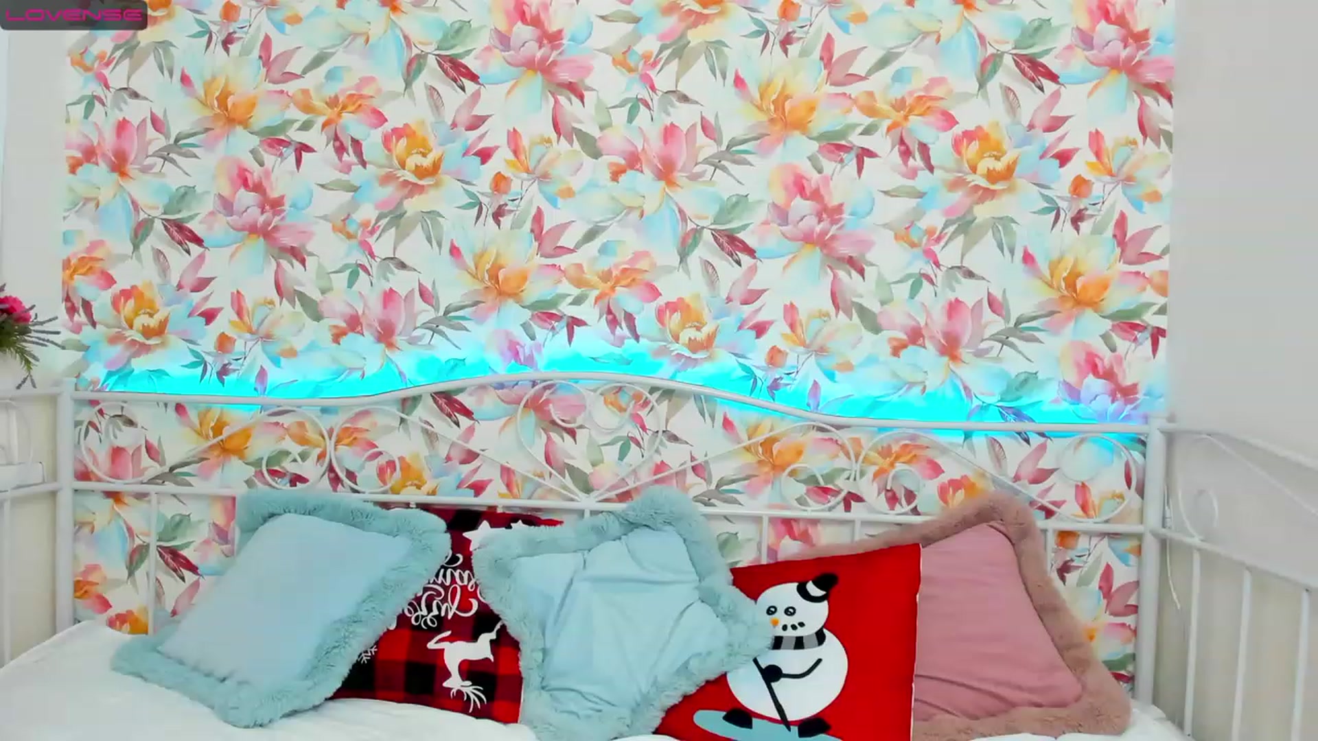 Gallery image thumbnail from AlexaBrightt's myfreecams stream on, 01/07/2023, 12:12 image 12 of 20