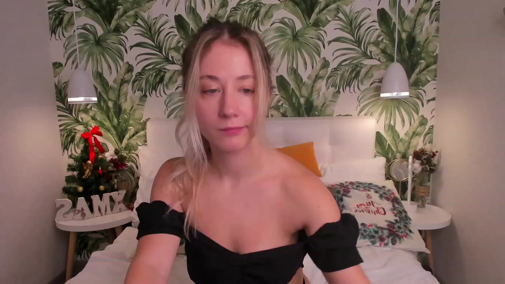 Gallery image thumbnail from AlexaBrightt's myfreecams stream on, 01/10/2023, 10:26 image 15 of 20