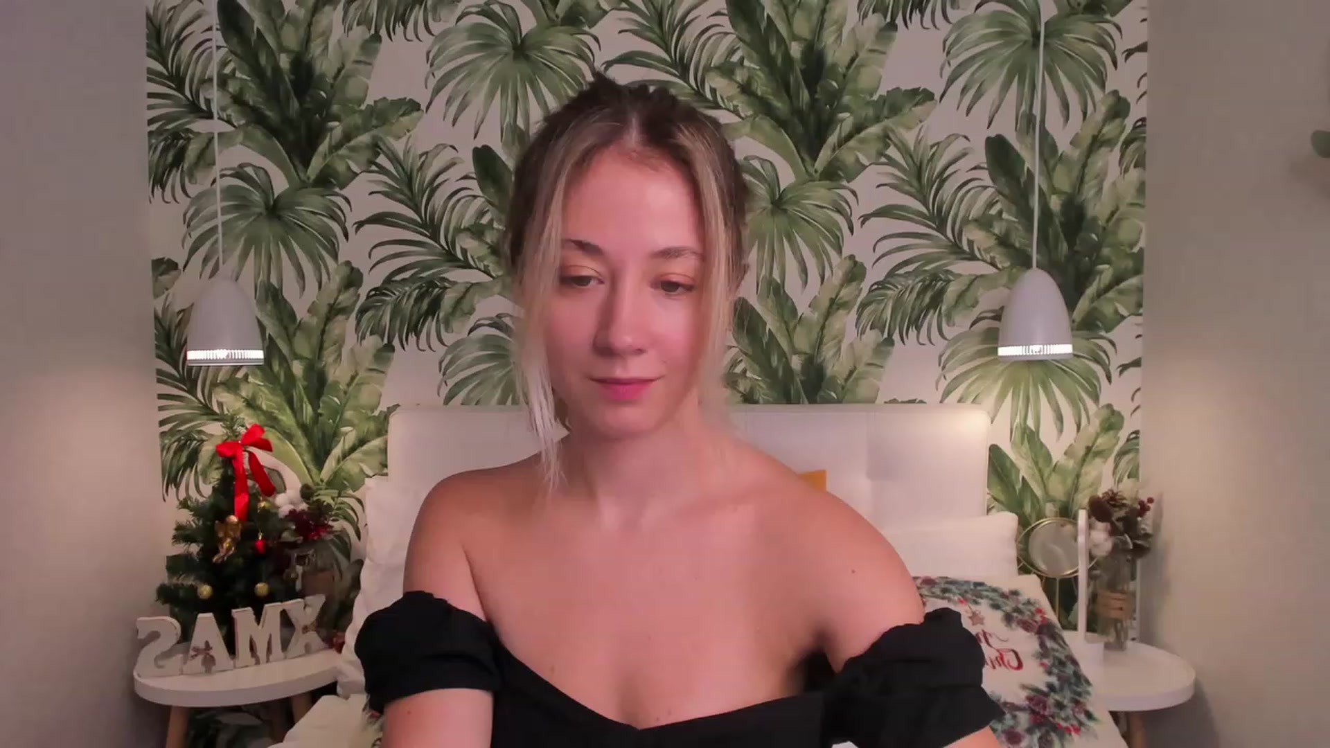 Gallery image thumbnail from AlexaBrightt's myfreecams stream on, 01/10/2023, 10:26 image 8 of 20