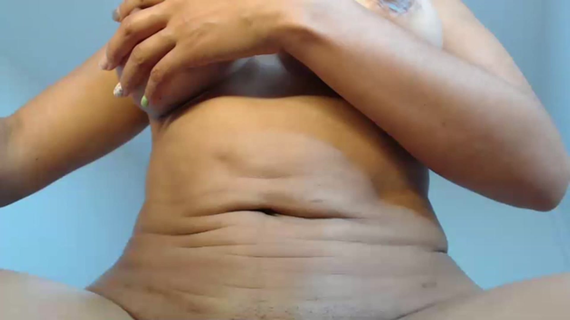 Gallery image thumbnail from AlexaBrum's myfreecams stream on, 11/14/2022, 15:25 image 6 of 20