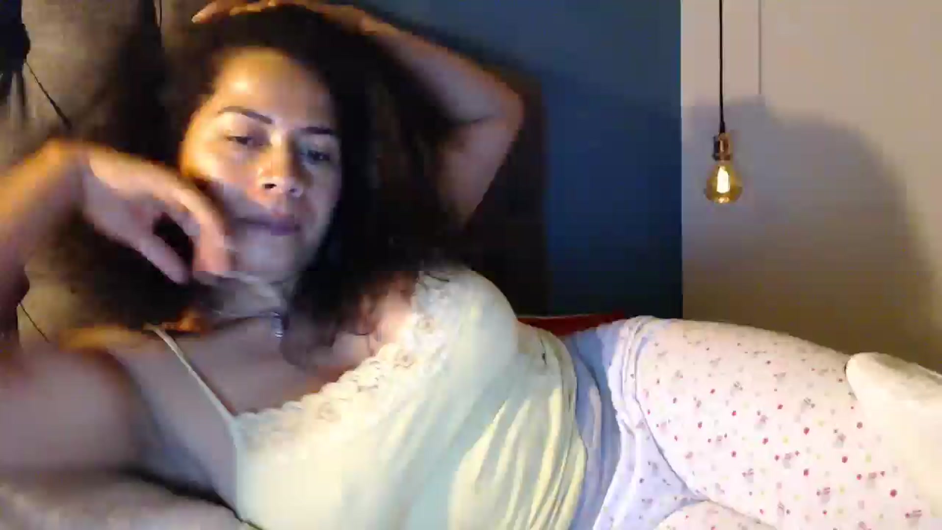 Gallery image thumbnail from AlexaBrum's myfreecams stream on, 12/19/2024, 08:02 image 1 of 20
