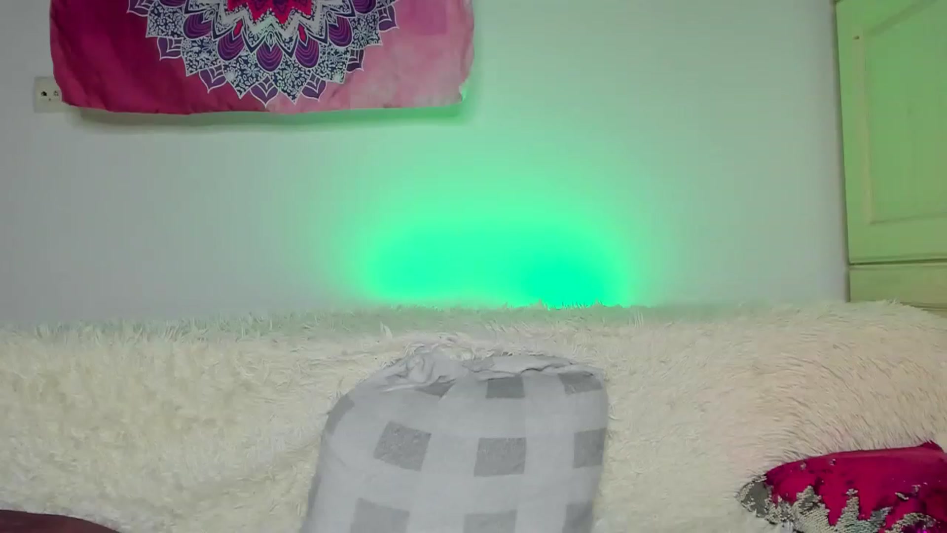 Gallery image thumbnail from AlexaEvans's myfreecams stream on, 12/26/2022, 13:47 image 18 of 20