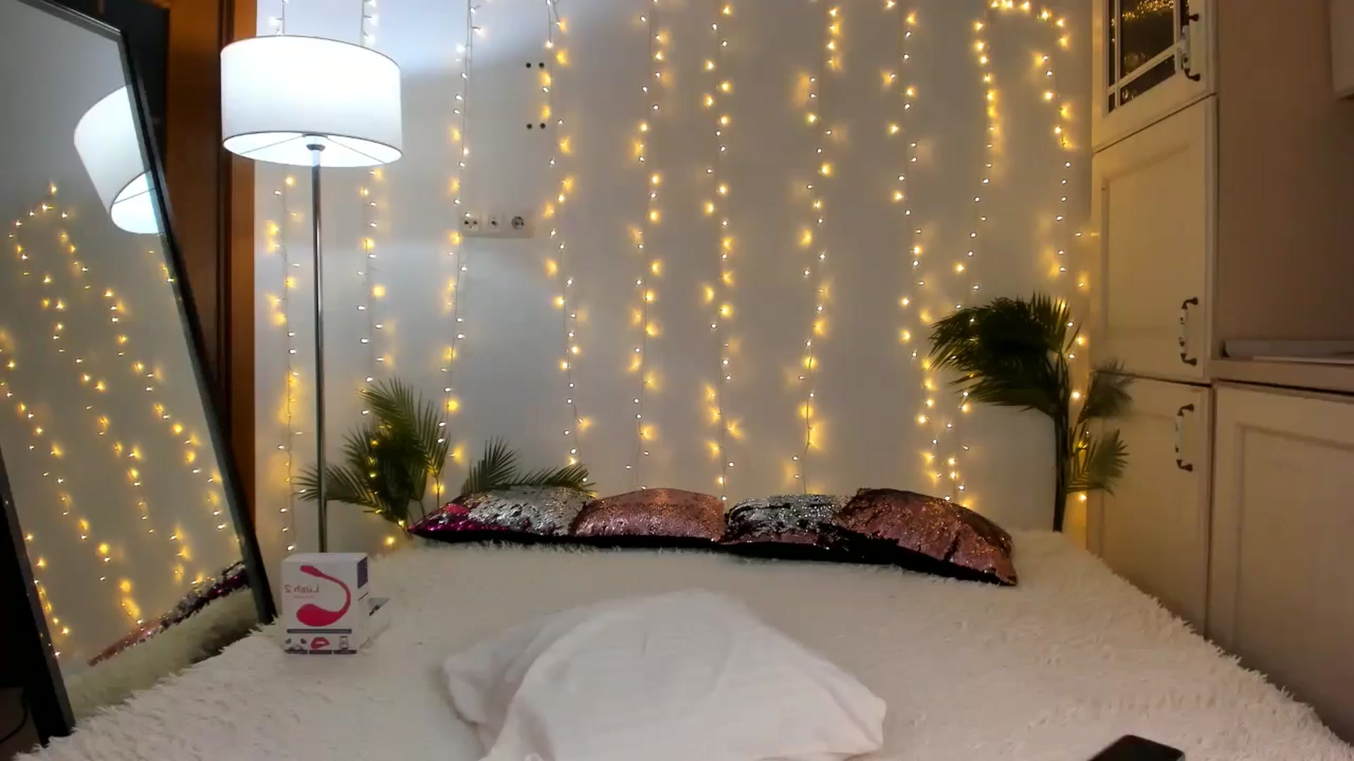 Gallery image thumbnail from AlexaEvans's myfreecams stream on, 08/20/2024, 11:29 image 12 of 20