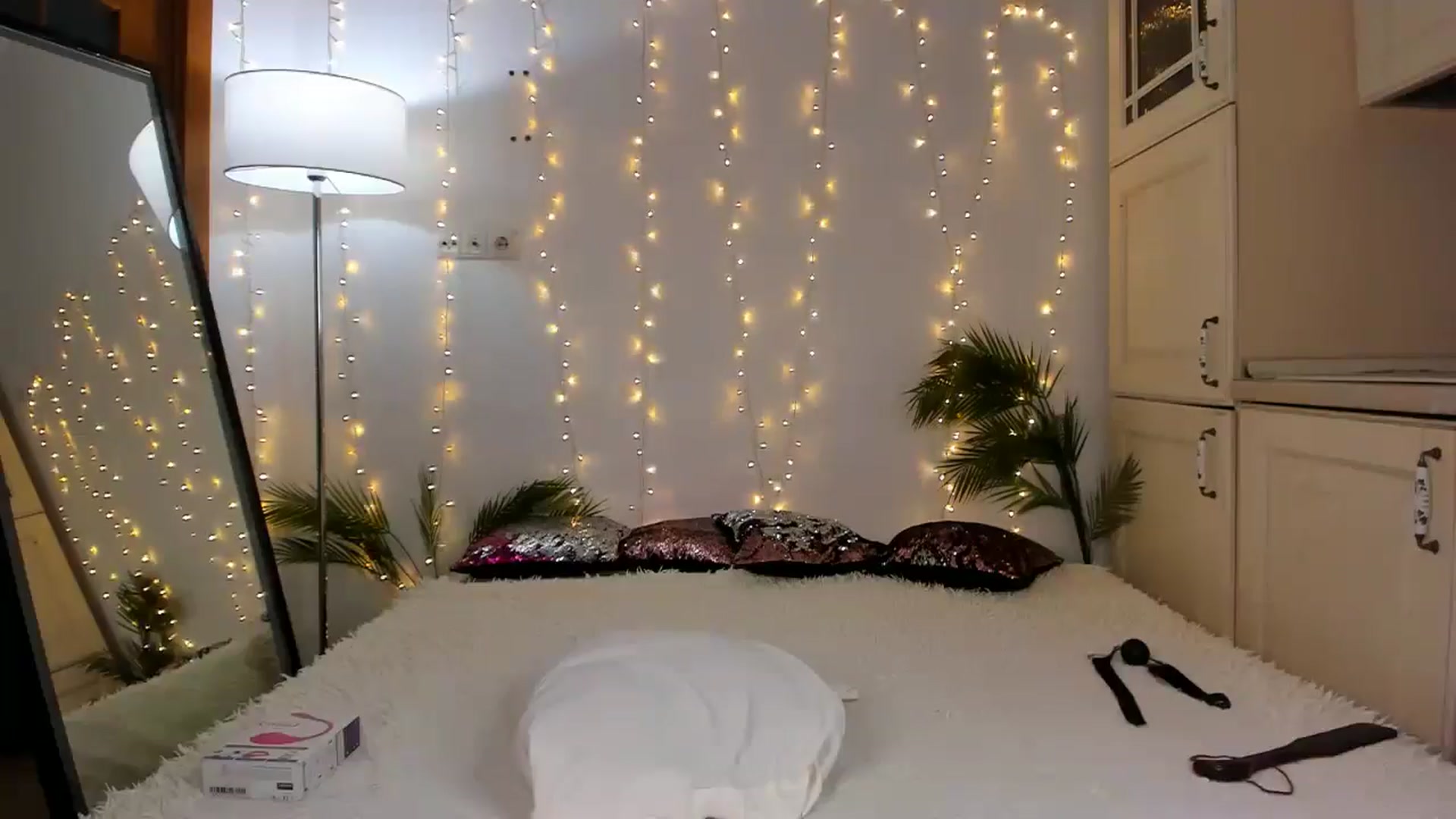Gallery image thumbnail from AlexaEvans's myfreecams stream on, 12/26/2024, 12:59 image 11 of 20