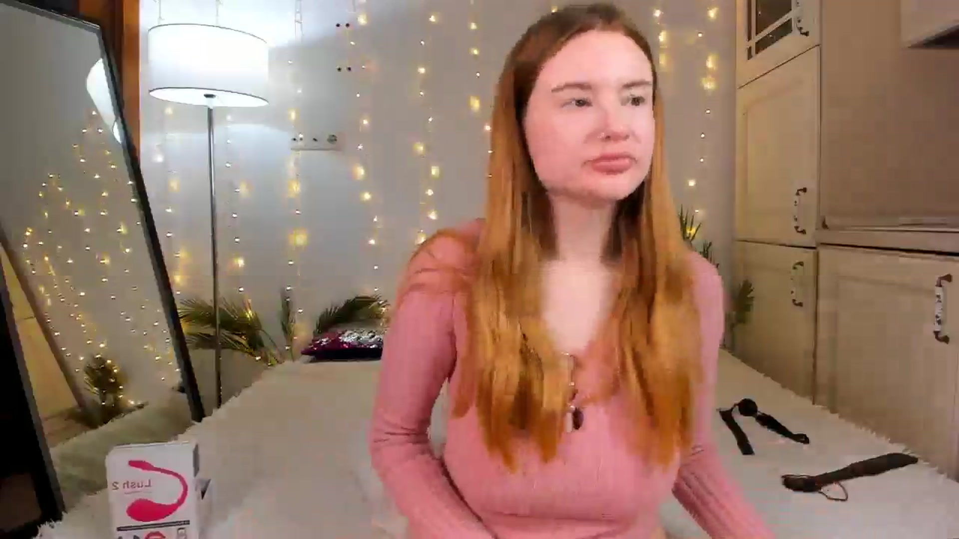 Gallery image thumbnail from AlexaEvans's myfreecams stream on, 12/26/2024, 13:40 image 8 of 20