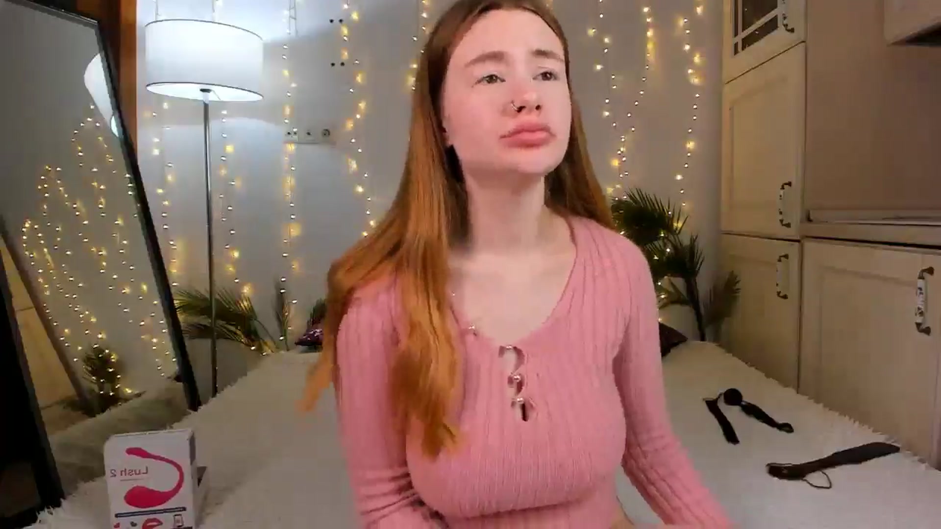 Gallery image thumbnail from AlexaEvans's myfreecams stream on, 12/26/2024, 13:40 image 9 of 20