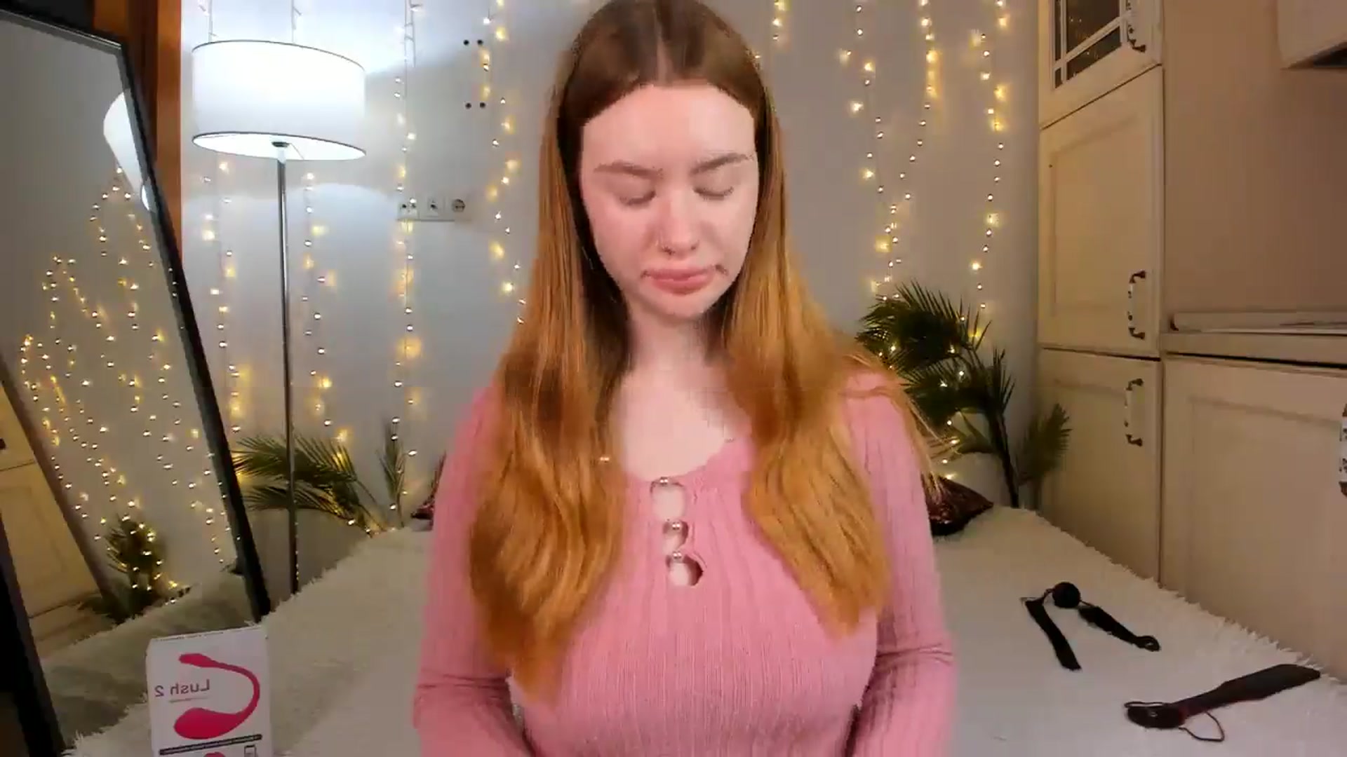 Gallery image thumbnail from AlexaEvans's myfreecams stream on, 12/26/2024, 14:32 image 11 of 20