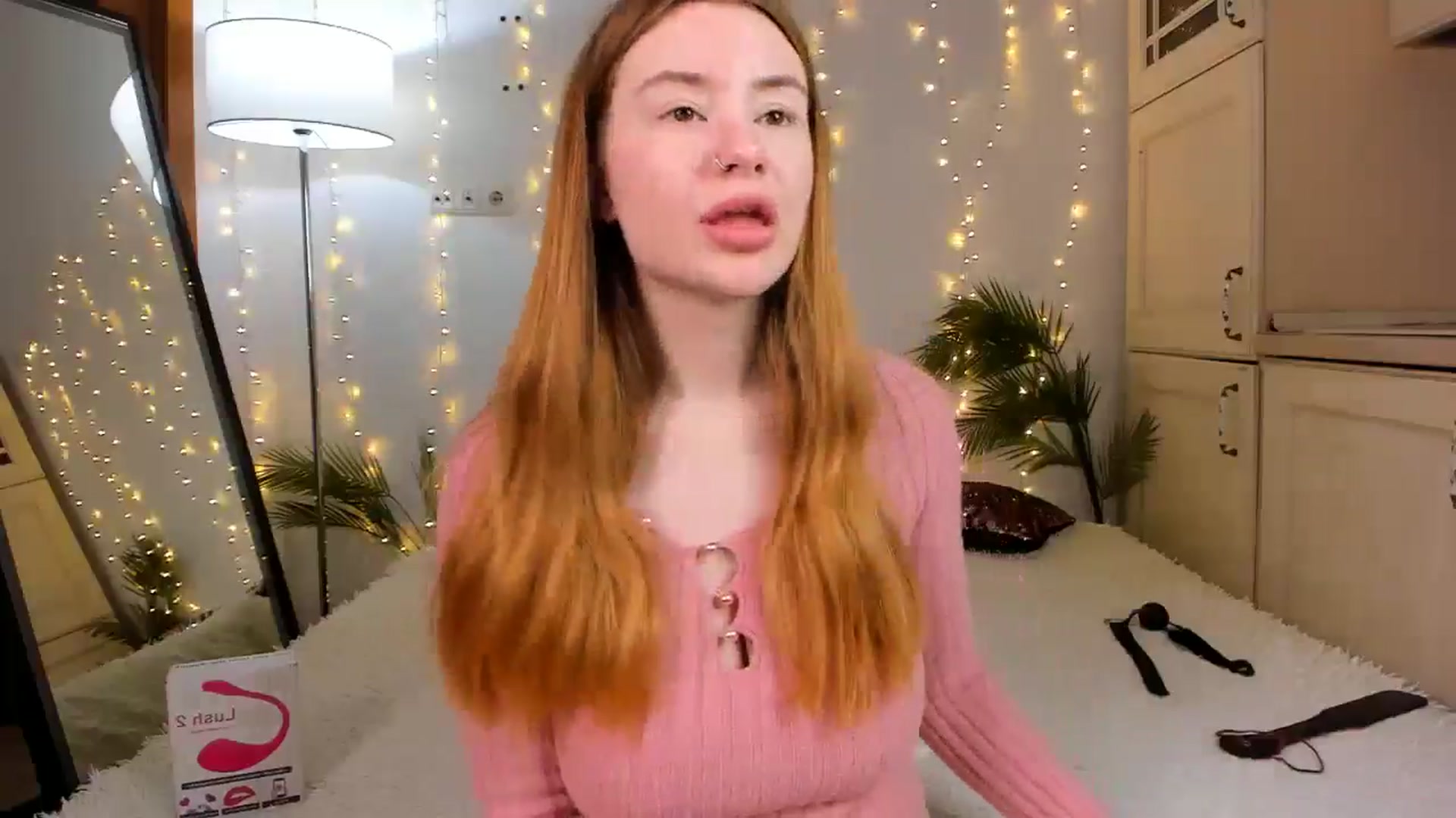 Gallery image thumbnail from AlexaEvans's myfreecams stream on, 12/26/2024, 14:32 image 6 of 20