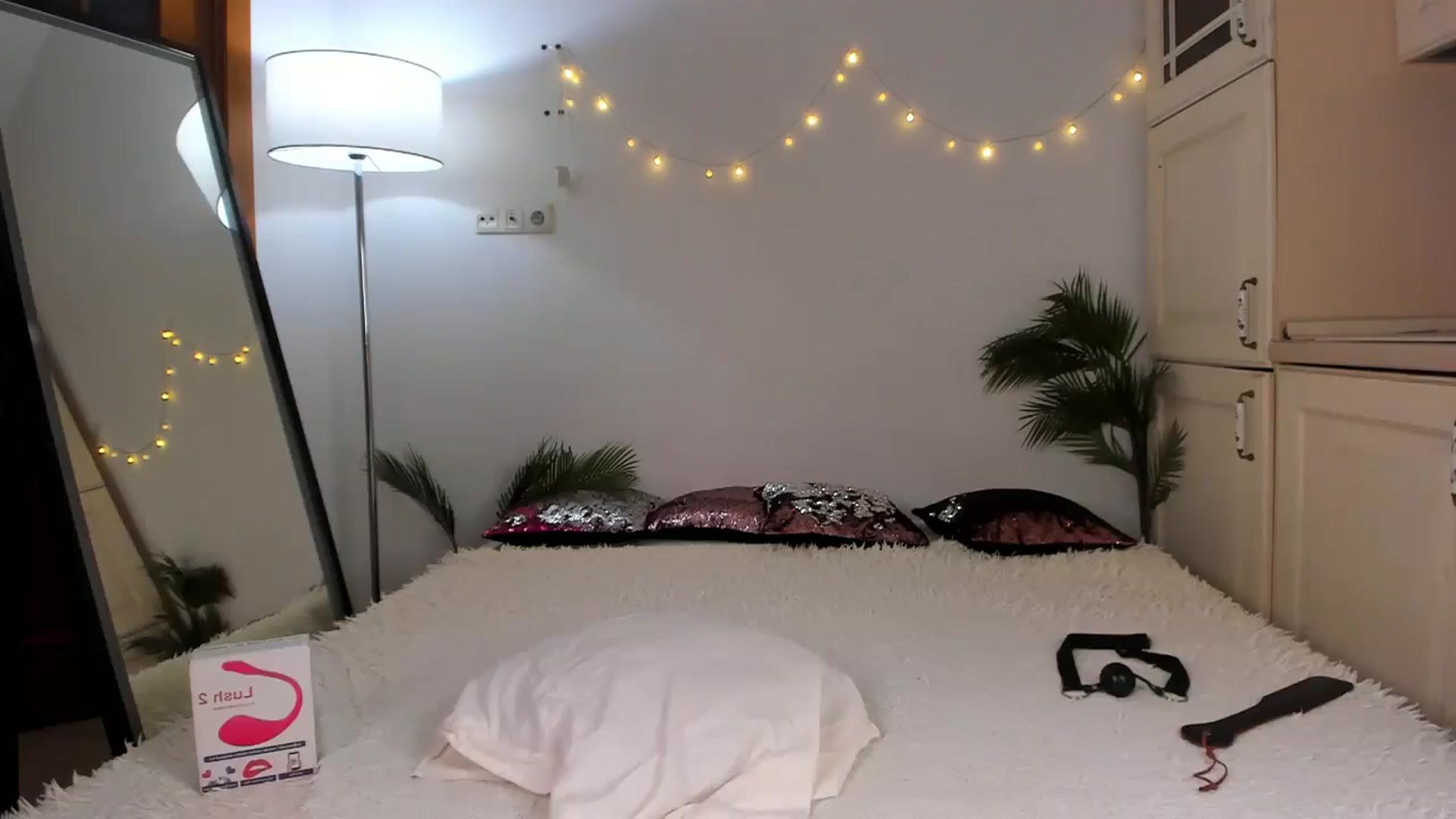 Gallery image thumbnail from AlexaEvans's myfreecams stream on, 12/30/2024, 13:47 image 6 of 20