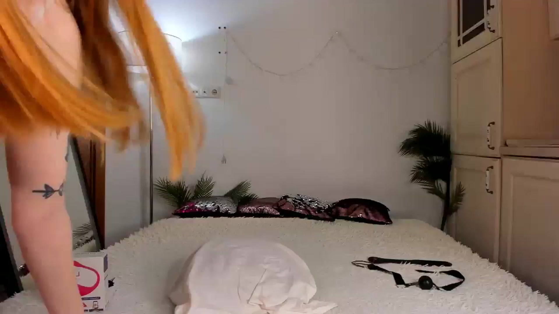 Gallery image thumbnail from AlexaEvans's myfreecams stream on, 04/20/2025, 11:57 image 10 of 20