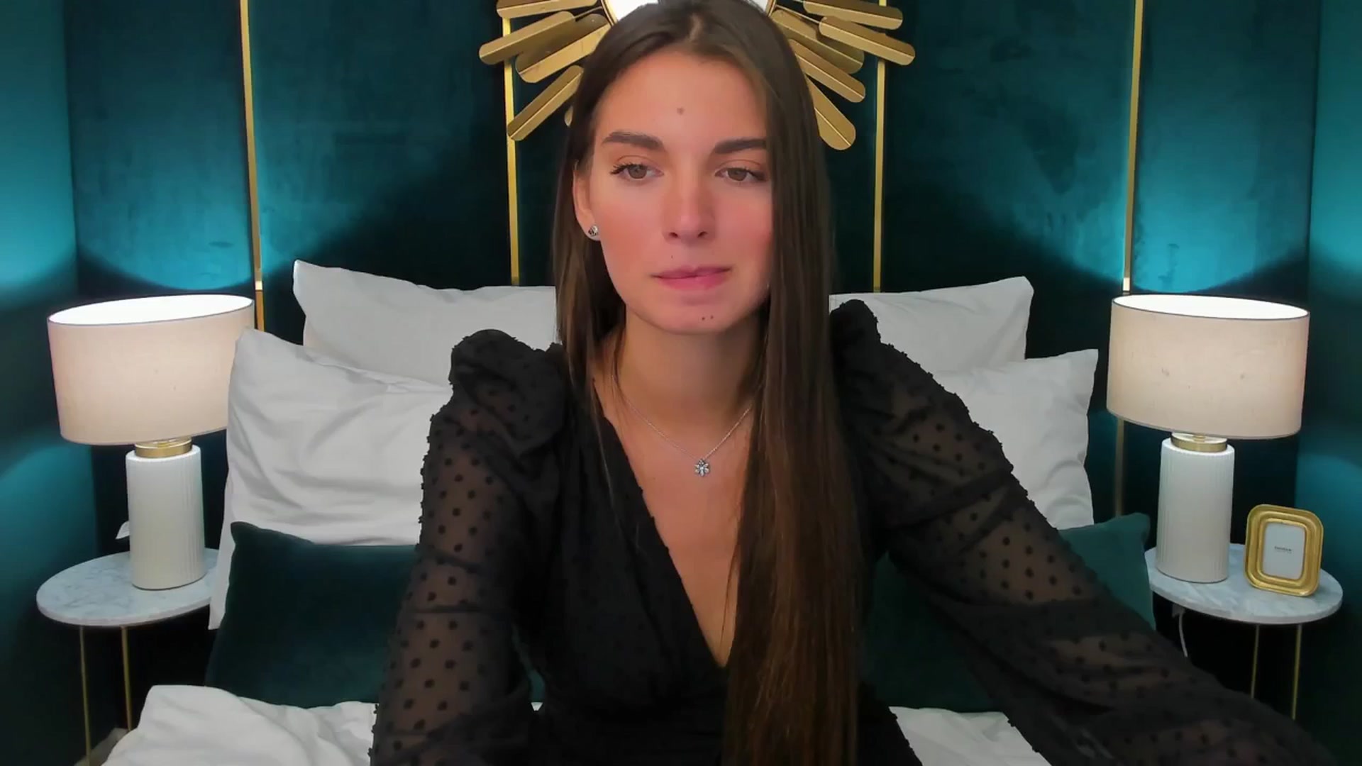 Gallery image thumbnail from AlexaG's myfreecams stream on, 07/27/2025, 11:10 image 5 of 20