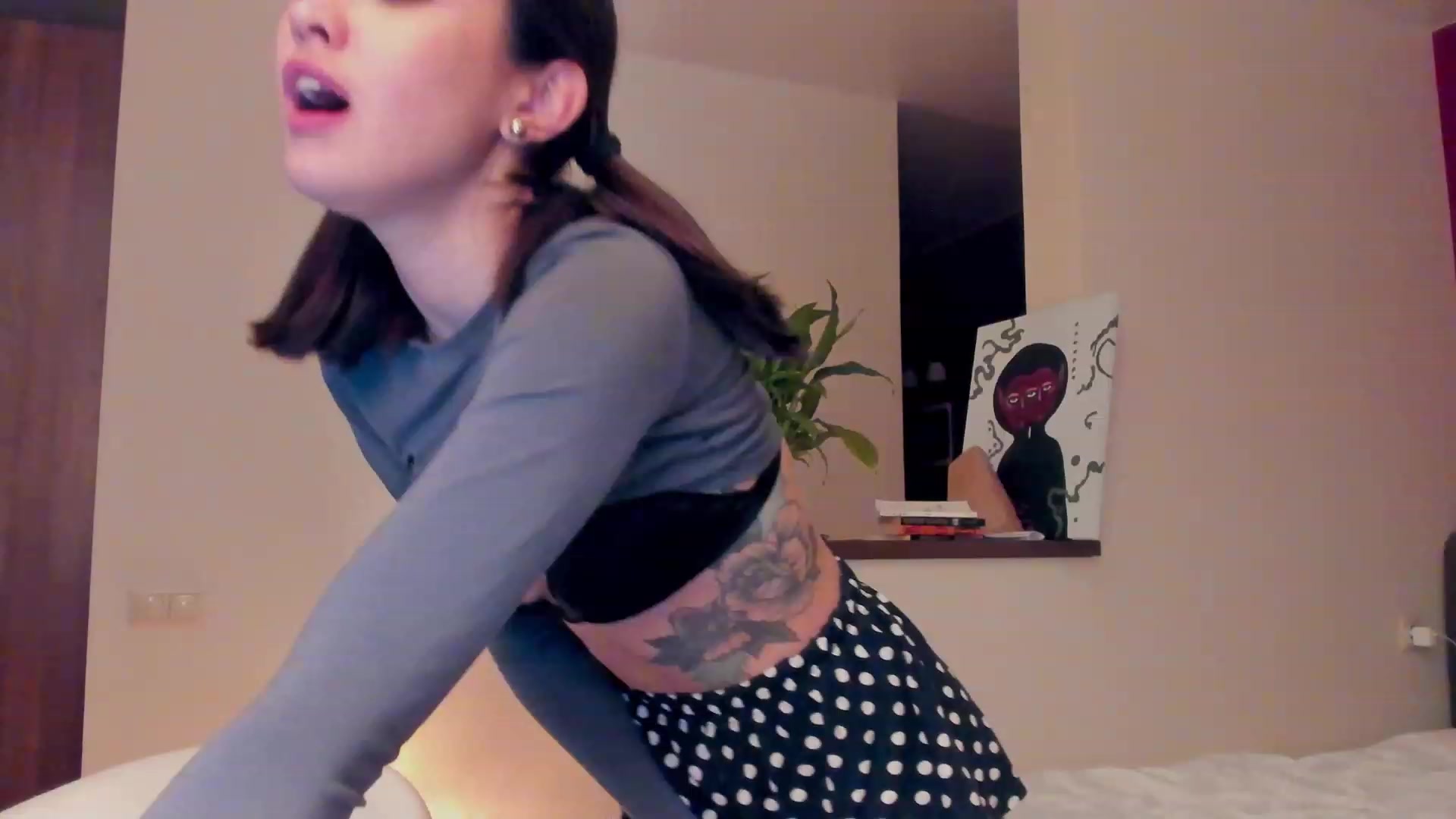 Gallery image thumbnail from AlexaGirl1's myfreecams stream on, 11/16/2022, 18:04 image 12 of 20