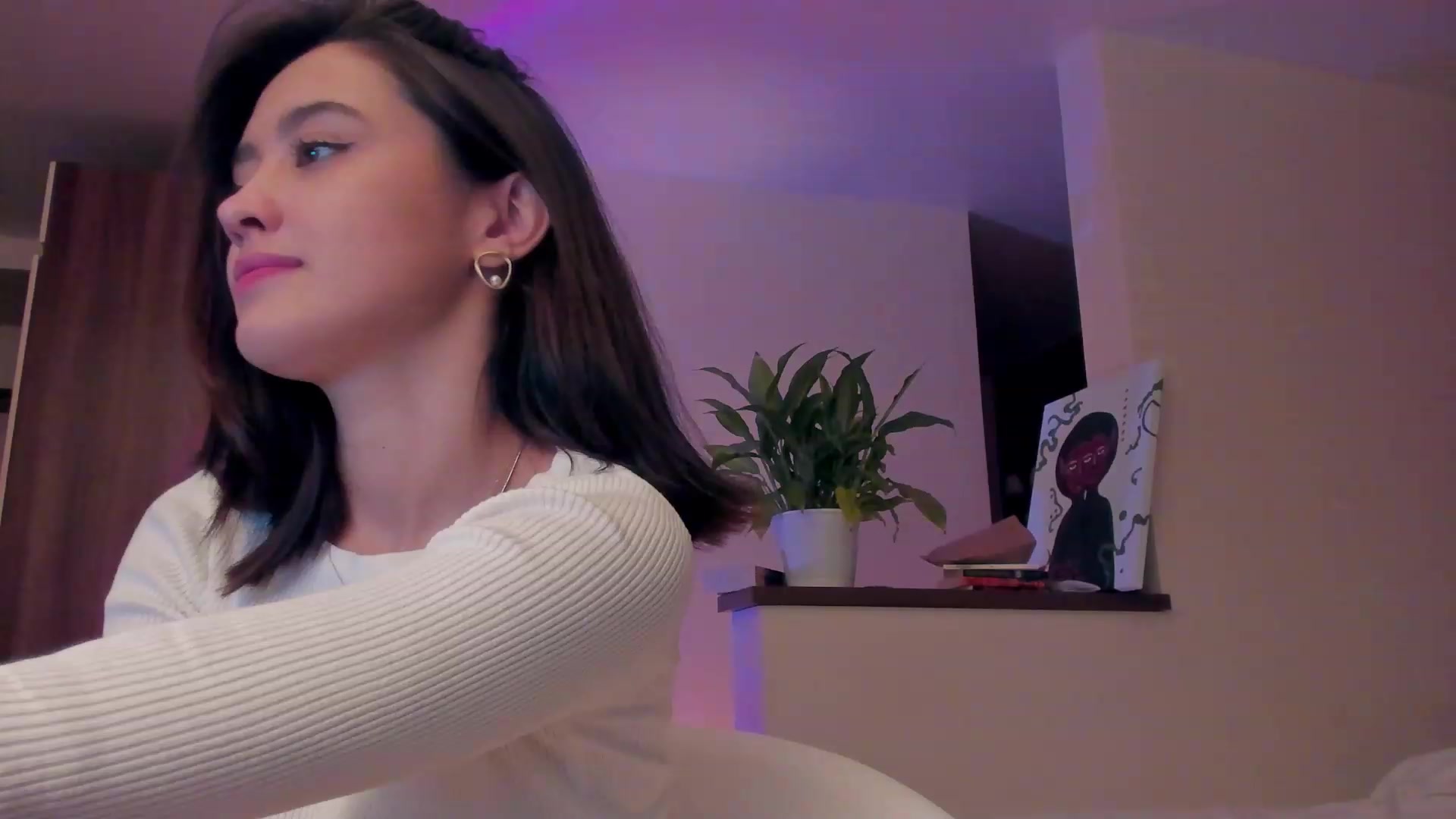 Gallery image thumbnail from AlexaGirl1's myfreecams stream on, 11/23/2022, 07:15 image 9 of 20