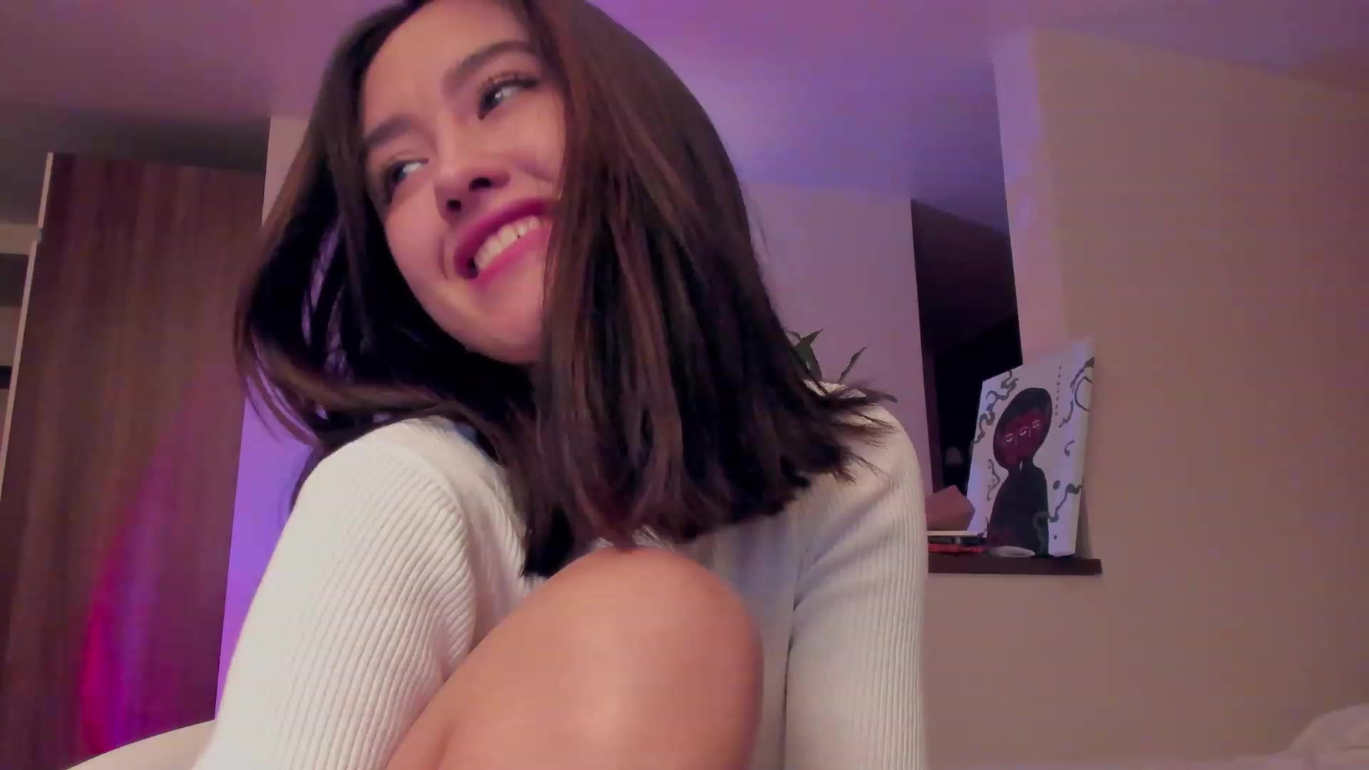Gallery image thumbnail from AlexaGirl1's myfreecams stream on, 11/23/2022, 07:15 image 14 of 20