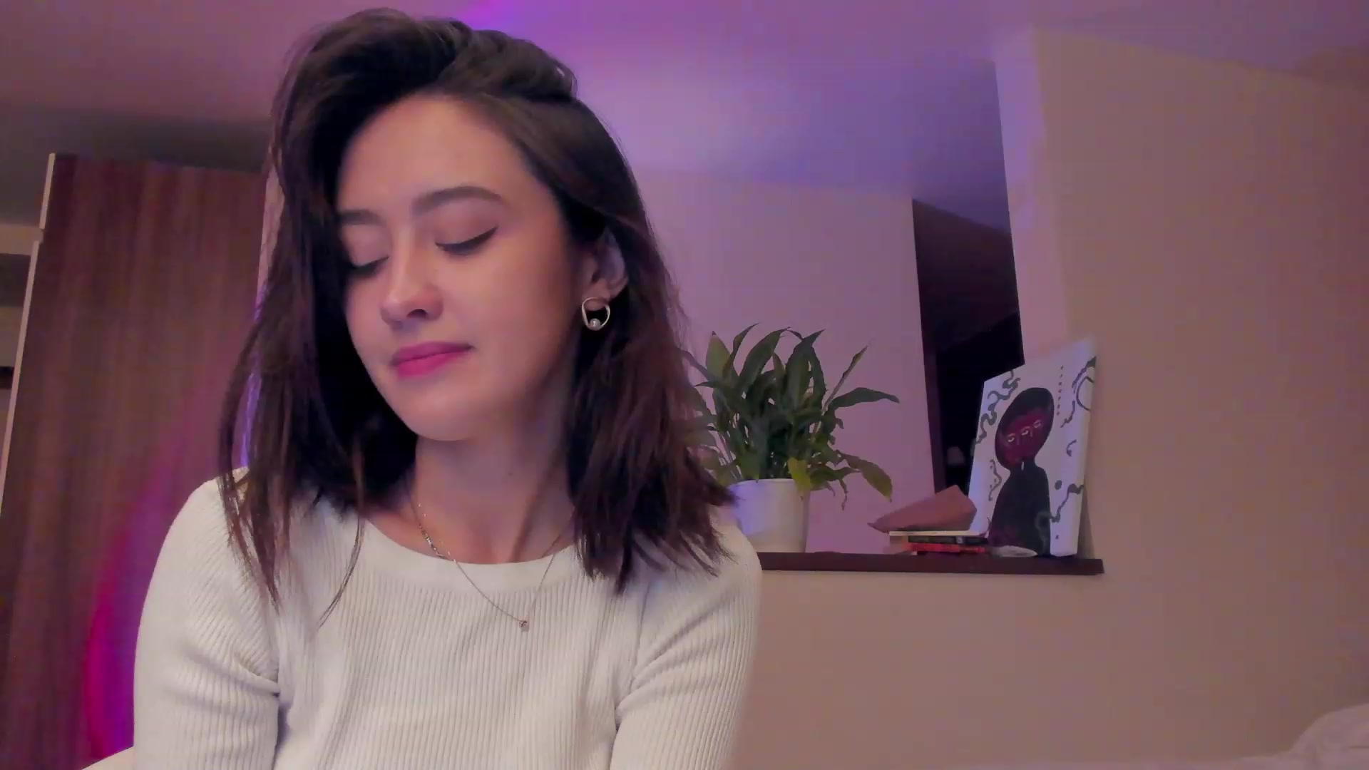Gallery image thumbnail from AlexaGirl1's myfreecams stream on, 11/23/2022, 07:15 image 1 of 20