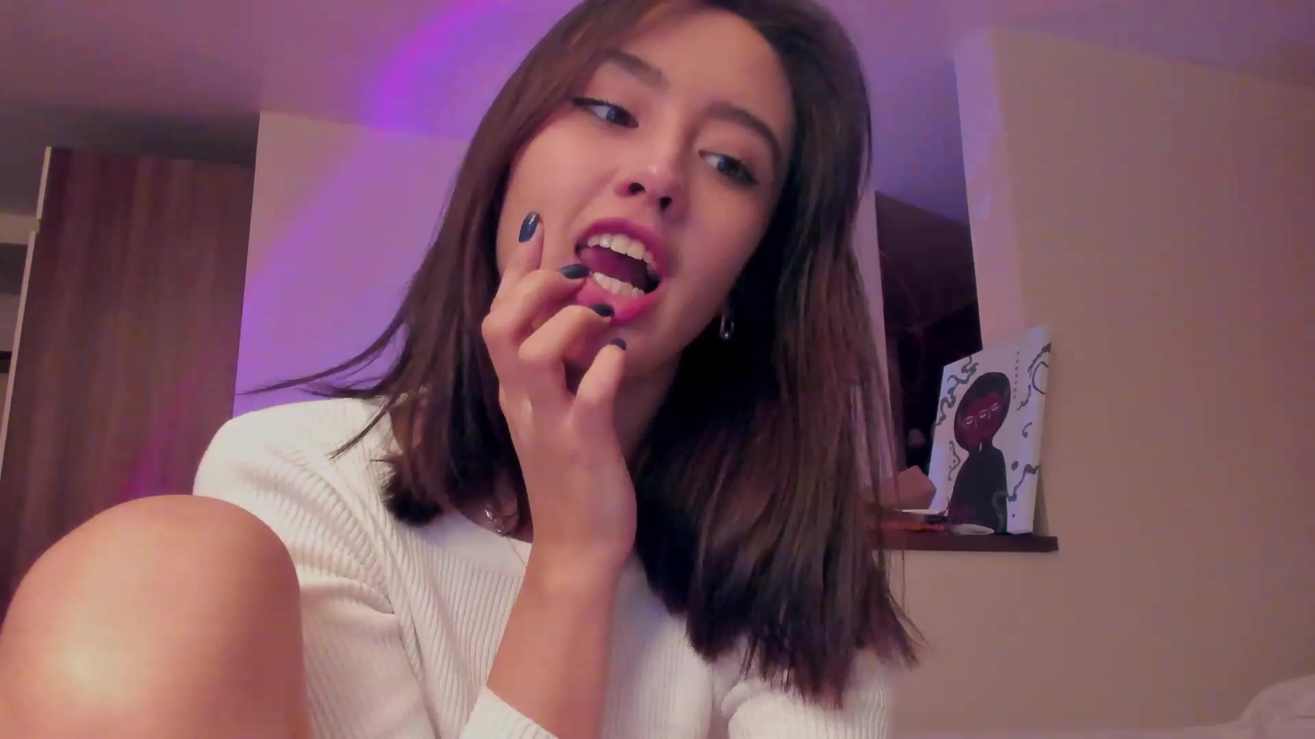 Gallery image thumbnail from AlexaGirl1's myfreecams stream on, 11/23/2022, 07:15 image 15 of 20
