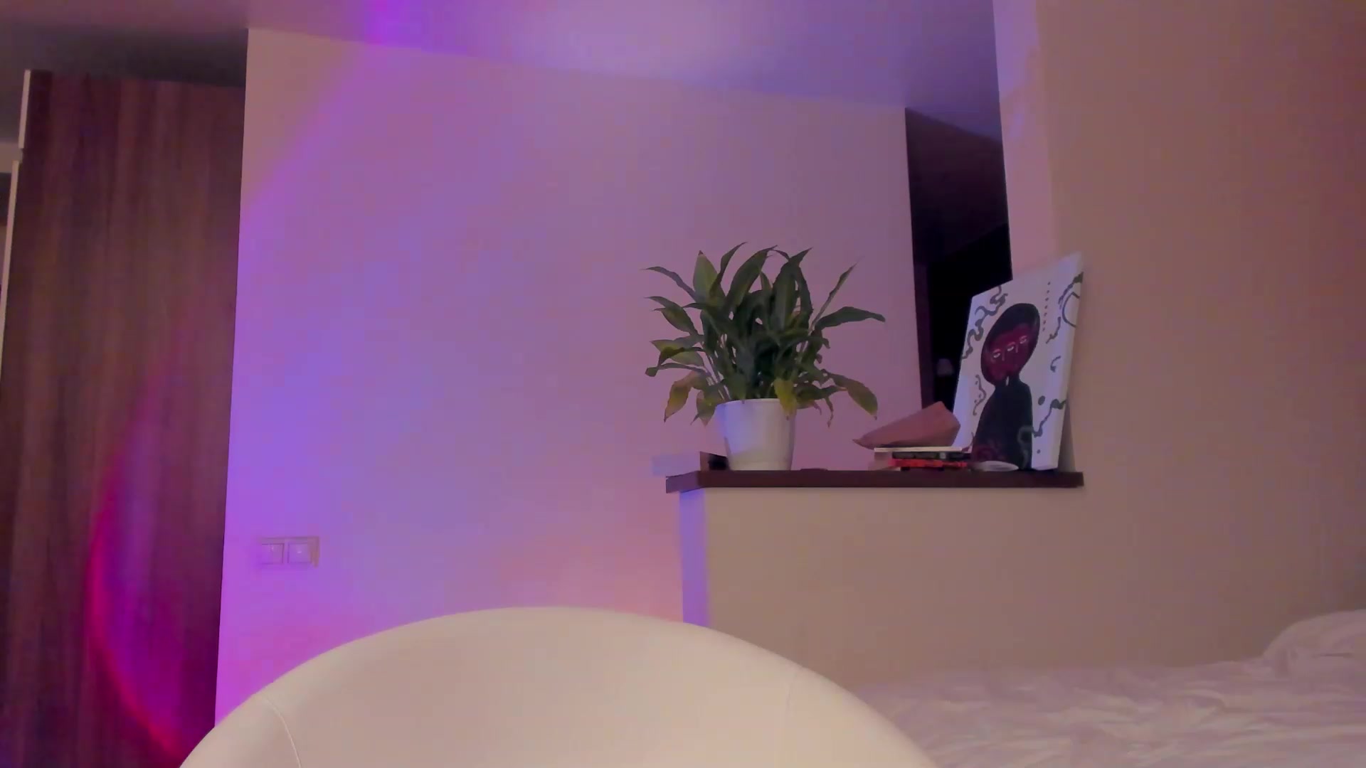 Gallery image thumbnail from AlexaGirl1's myfreecams stream on, 11/21/2022, 15:14 image 16 of 20