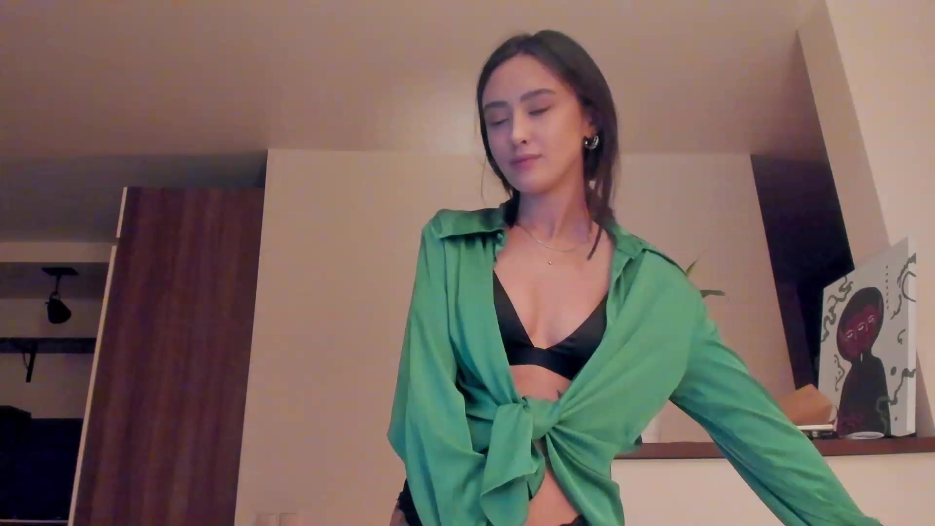 Gallery image thumbnail from AlexaGirl1's myfreecams stream on, 11/25/2022, 15:15 image 8 of 20