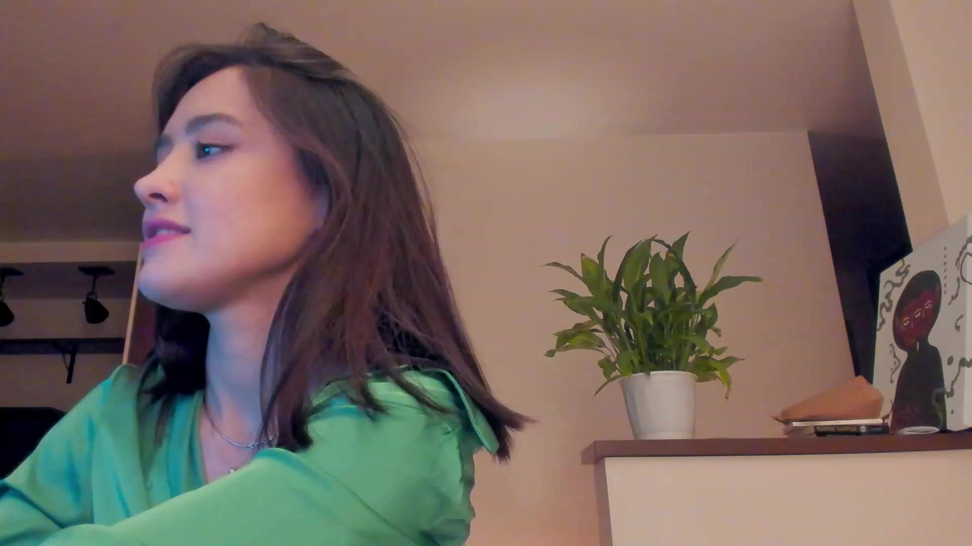 Gallery image thumbnail from AlexaGirl1's myfreecams stream on, 11/25/2022, 18:22 image 18 of 20