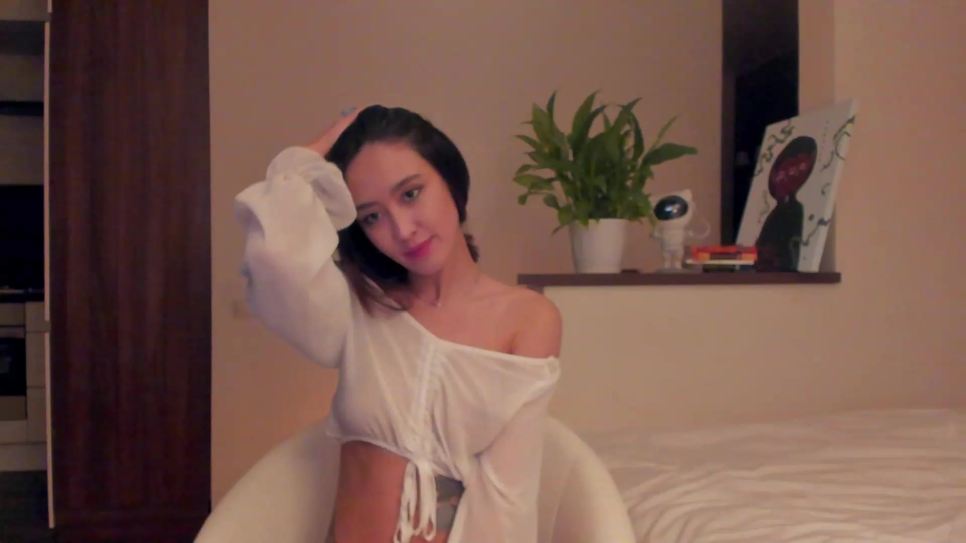 Gallery image thumbnail from AlexaGirl1's myfreecams stream on, 12/04/2022, 15:40 image 2 of 20
