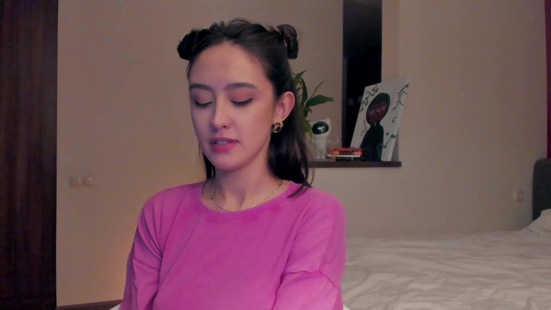 Gallery image thumbnail from AlexaGirl1's myfreecams stream on, 12/05/2022, 18:11 image 12 of 20