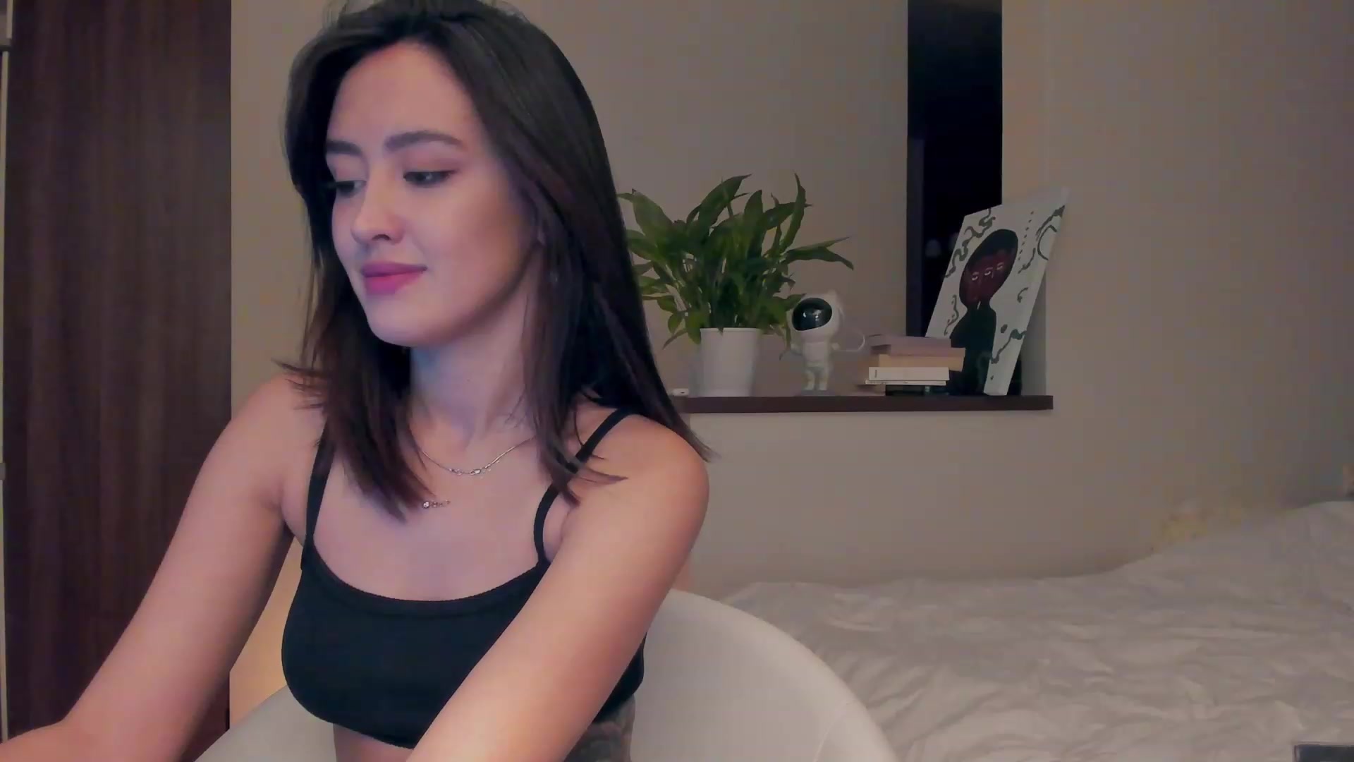 Gallery image thumbnail from AlexaGirl1's myfreecams stream on, 12/26/2022, 15:54 image 1 of 20