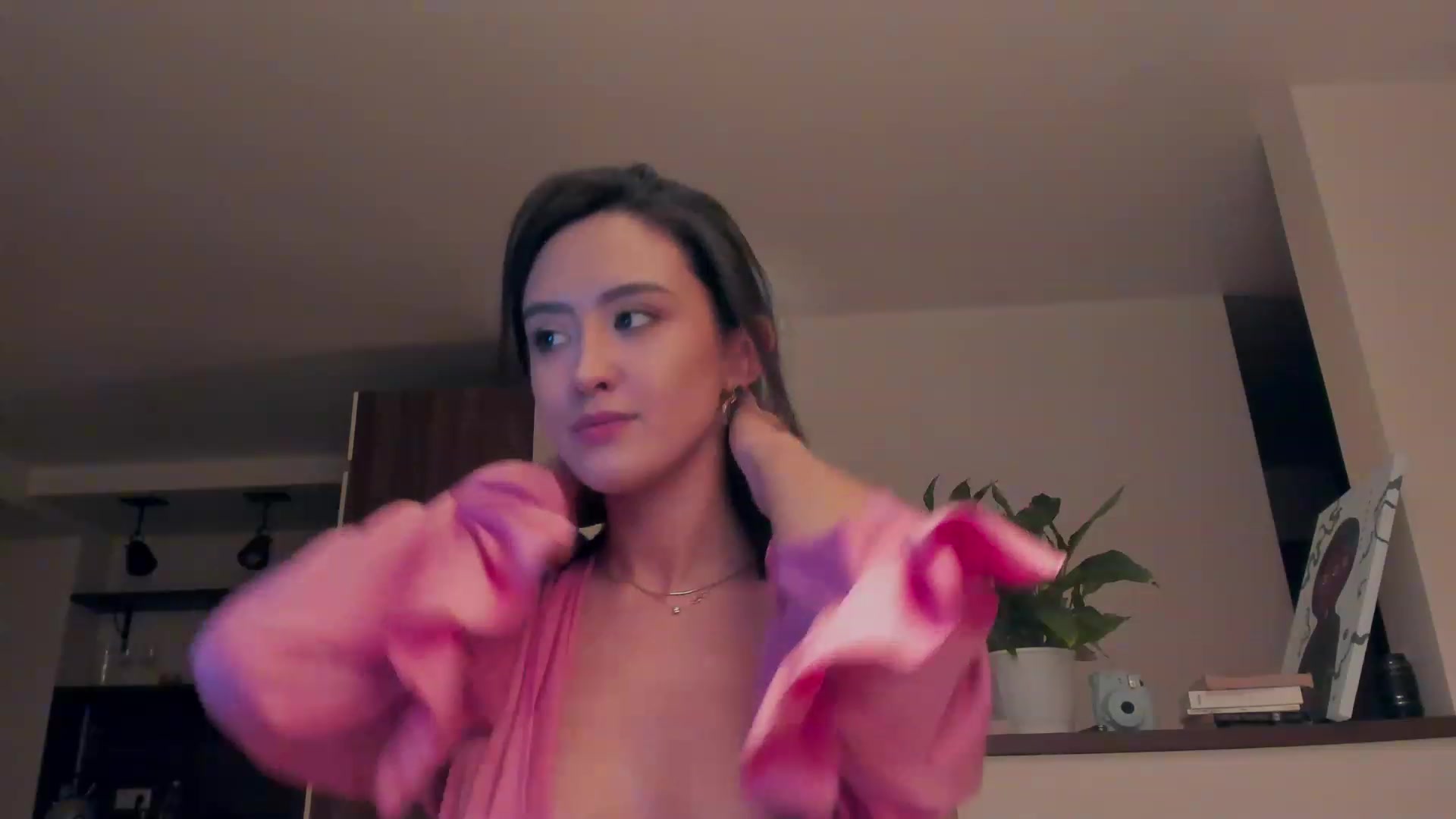 Gallery image thumbnail from AlexaGirl1's myfreecams stream on, 01/25/2023, 17:39 image 17 of 20
