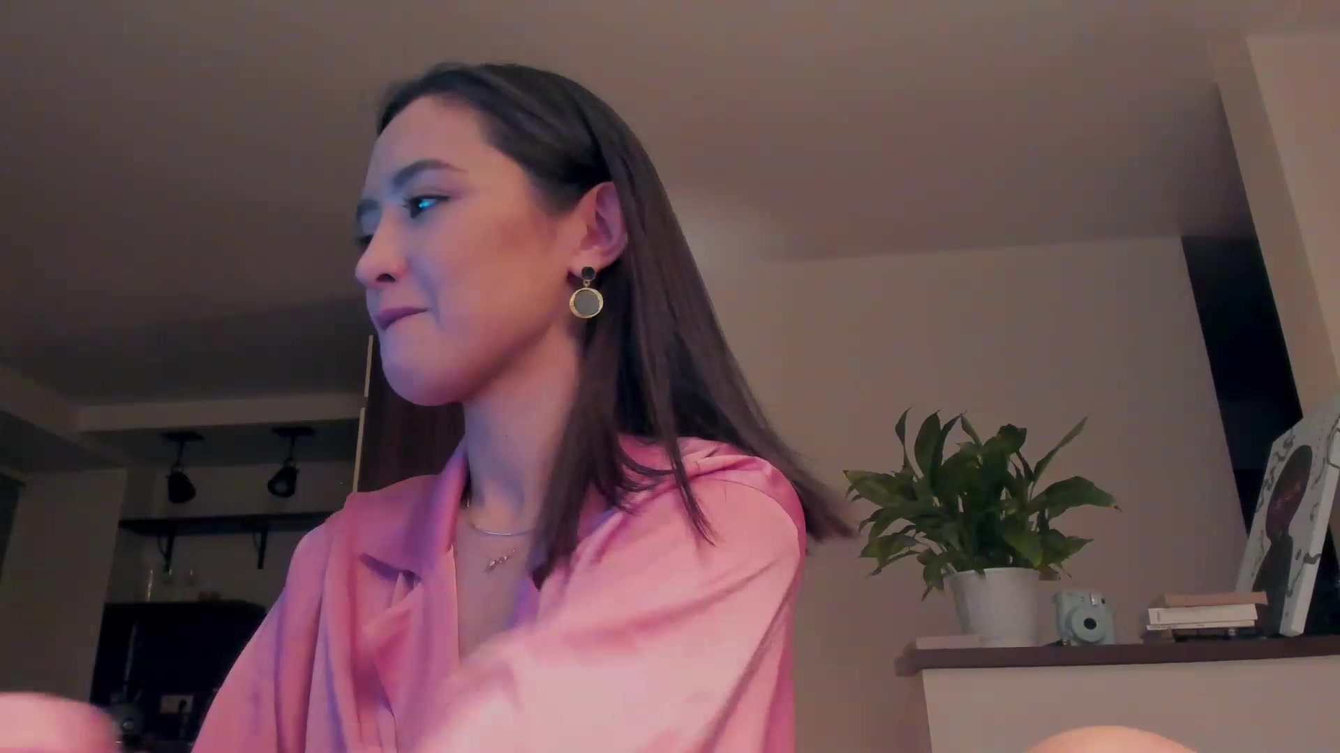 Gallery image thumbnail from AlexaGirl1's myfreecams stream on, 01/25/2023, 17:39 image 14 of 20