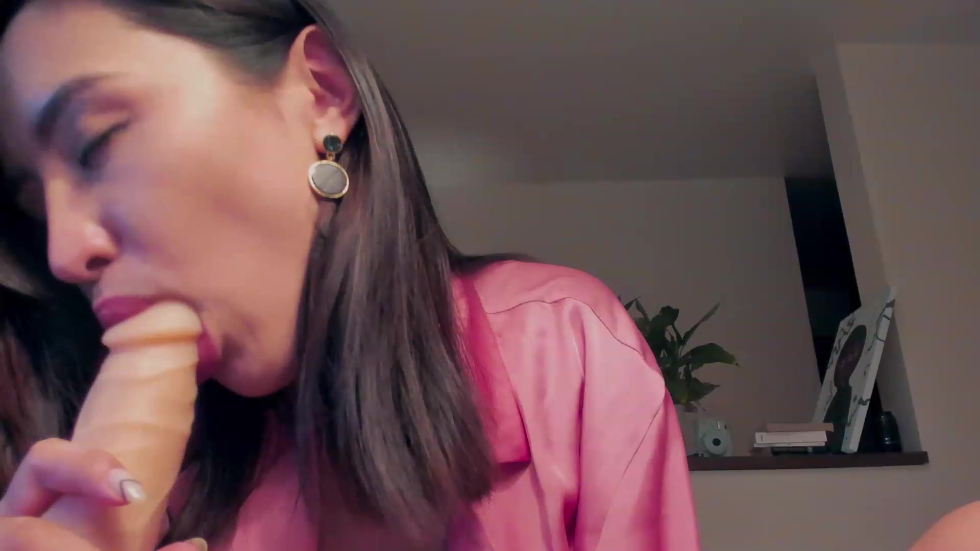 Gallery image thumbnail from AlexaGirl1's myfreecams stream on, 01/25/2023, 18:44 image 18 of 20
