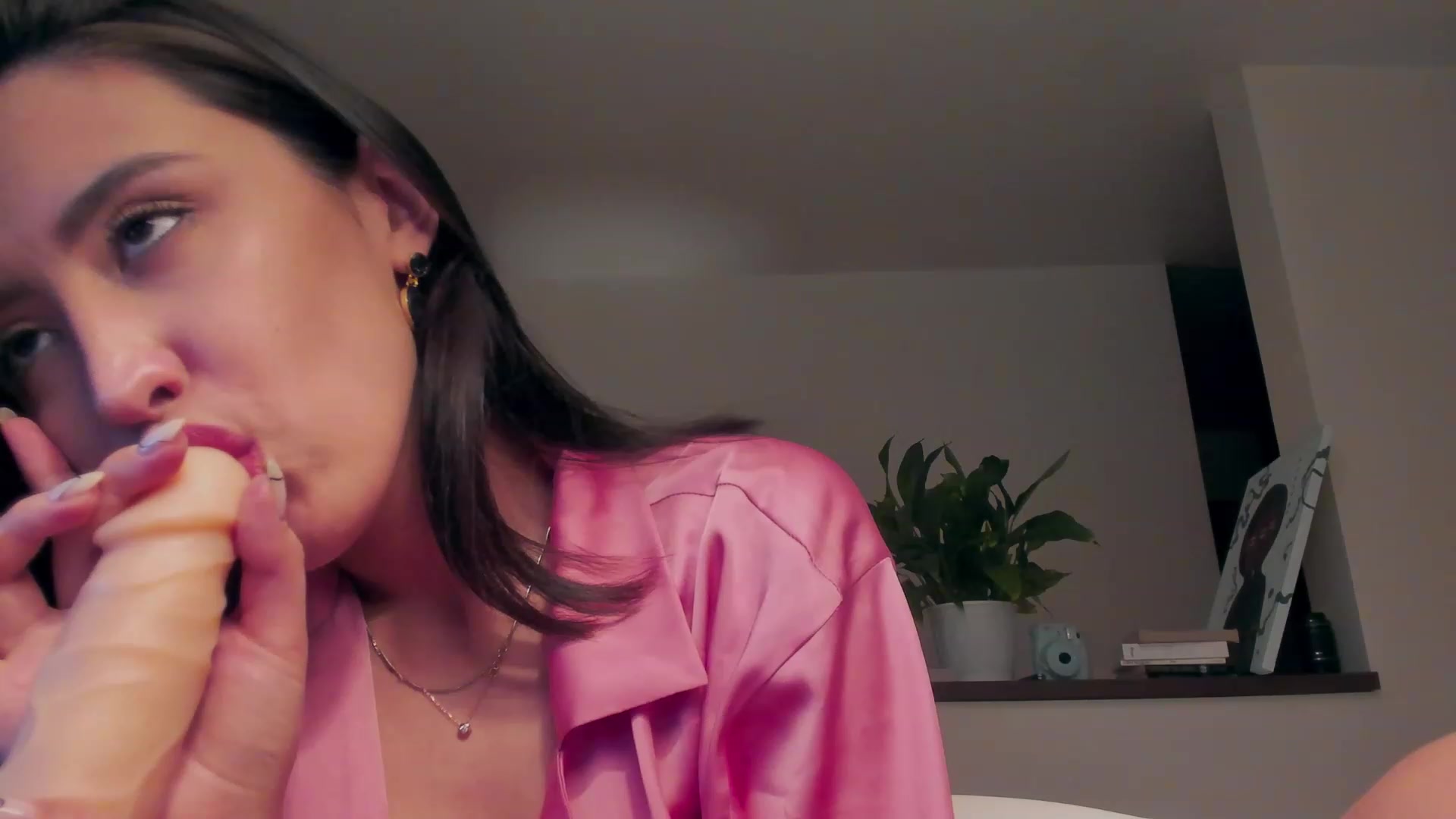Gallery image thumbnail from AlexaGirl1's myfreecams stream on, 01/25/2023, 18:44 image 15 of 20