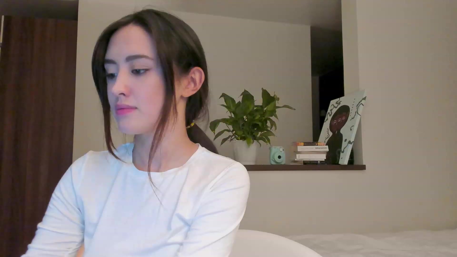 Gallery image thumbnail from AlexaGirl1's myfreecams stream on, 02/17/2023, 16:08 image 4 of 20