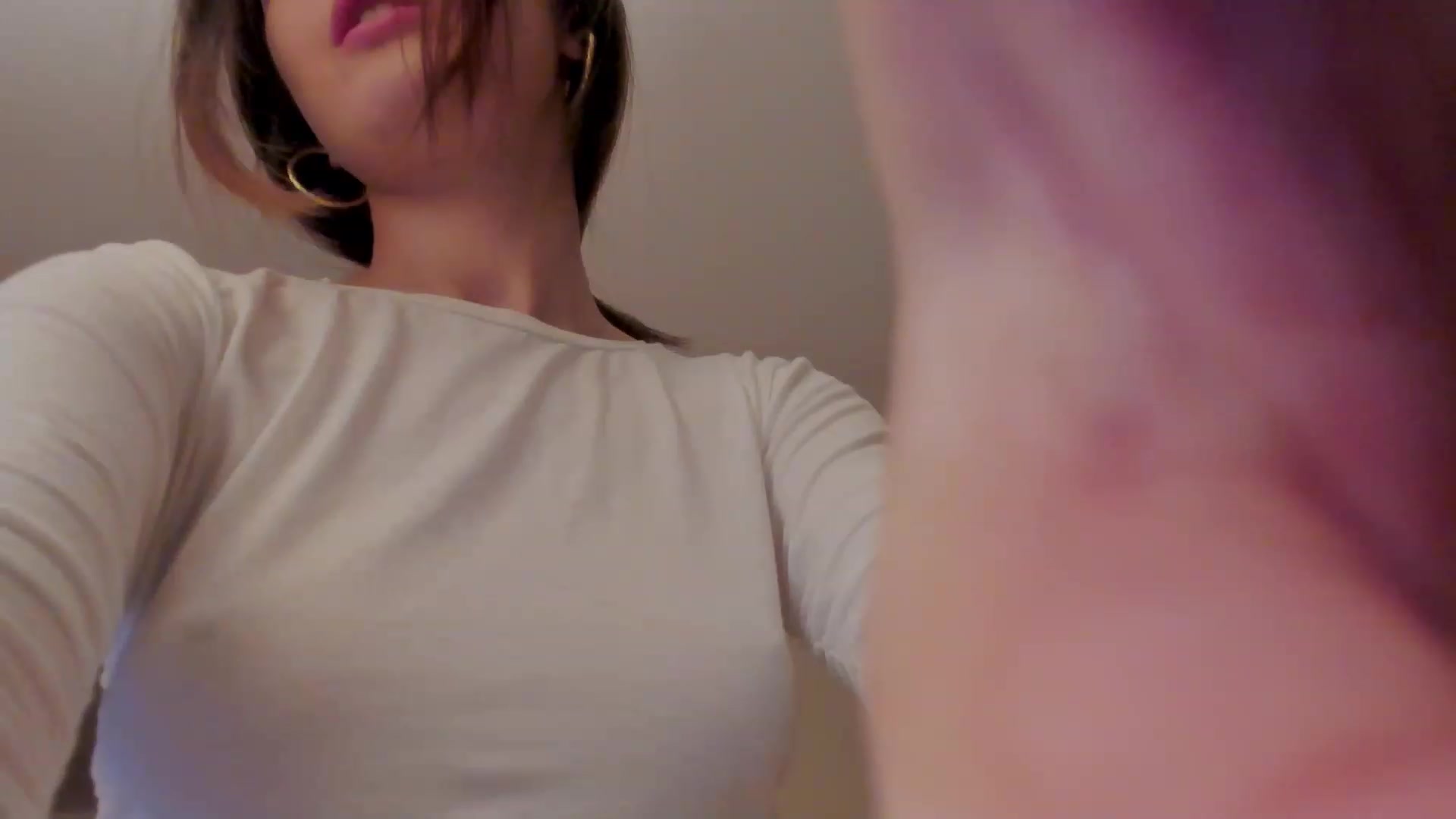 Gallery image thumbnail from AlexaGirl1's myfreecams stream on, 03/26/2023, 16:03 image 18 of 20