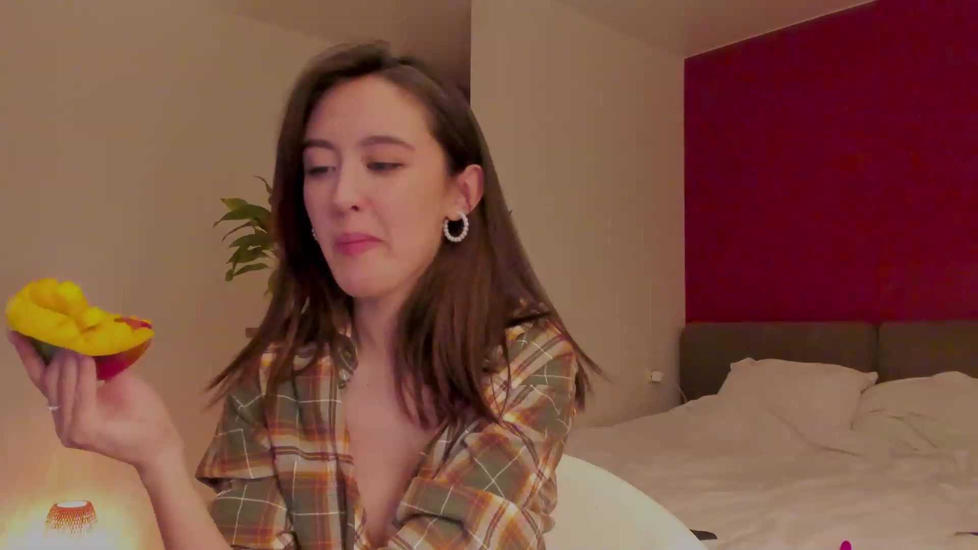 Gallery image thumbnail from AlexaGirl1's myfreecams stream on, 04/09/2023, 15:51 image 17 of 20